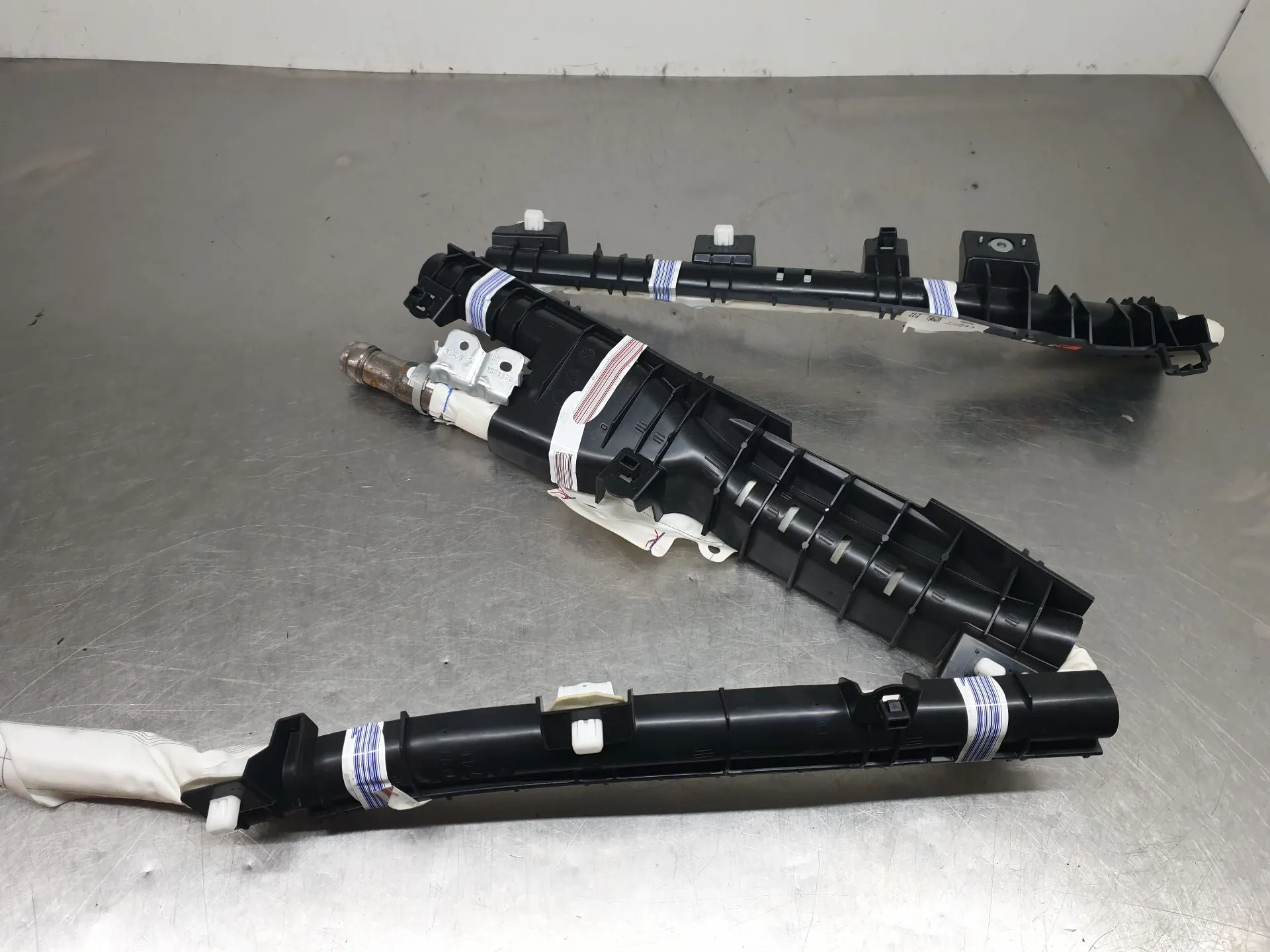 Left Curtain Airbag TOYOTA C-HR (_X1_) Imagem-1