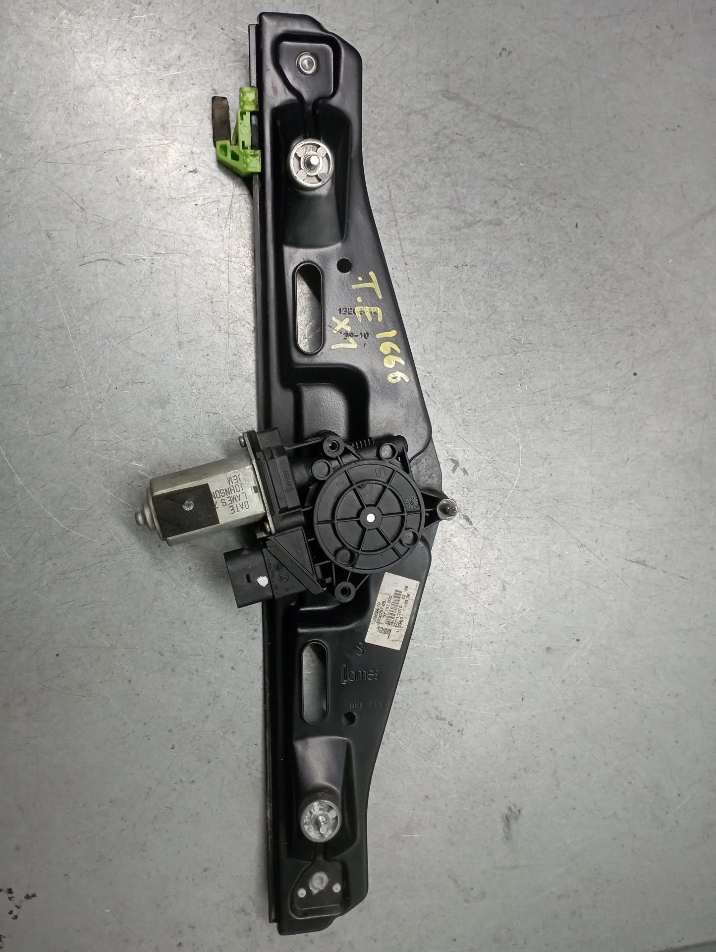 Elevalunas trasero izquierdo BMW X1 (E84)