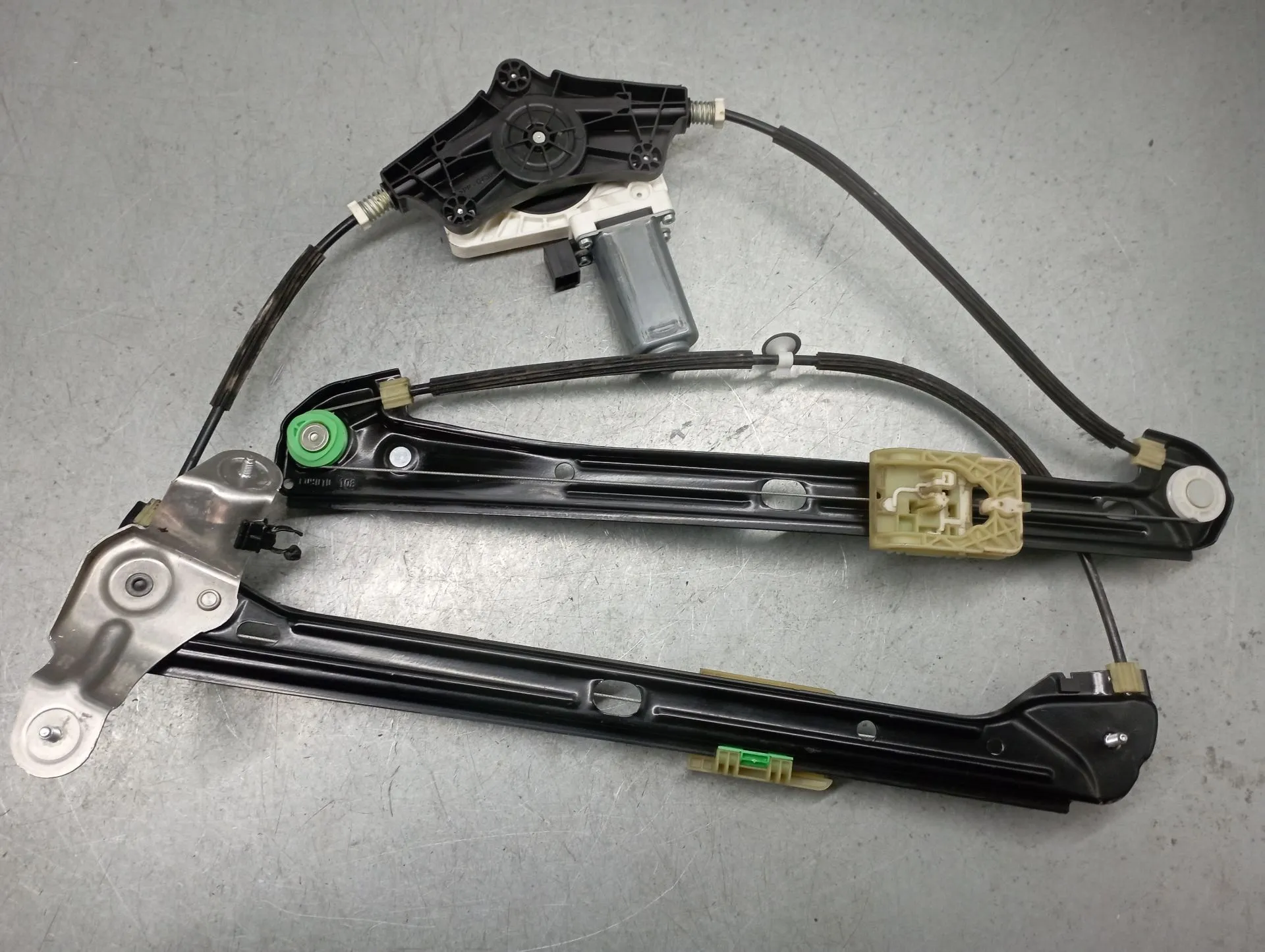 Elevalunas delantero izquierdo VOLKSWAGEN Golf VII (5G1, BQ1, BE1, BE2) Imagem-1