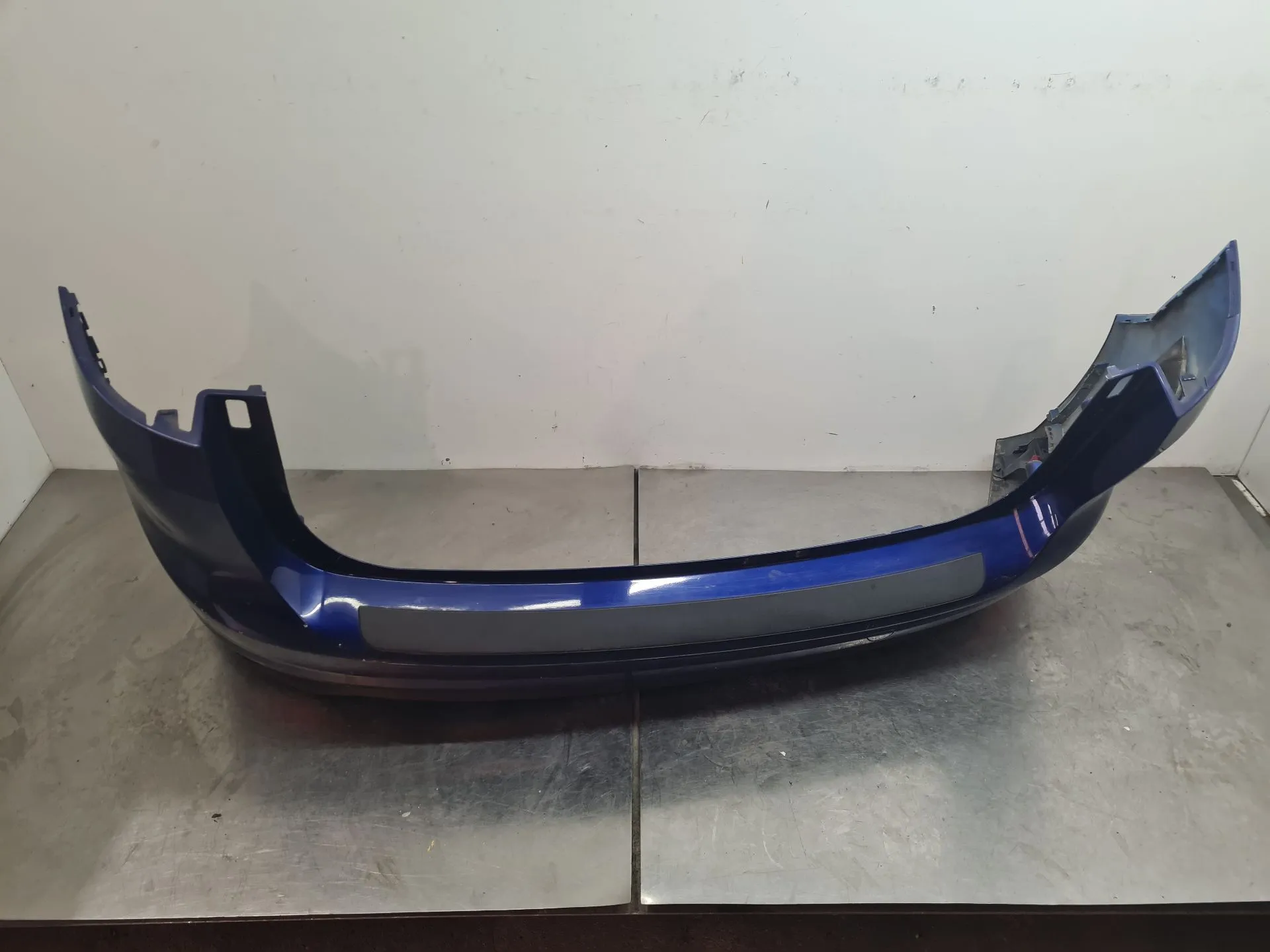 Pára-choques trás FORD C-Max II (DXA/CB7, DXA/CEU) Imagem-5