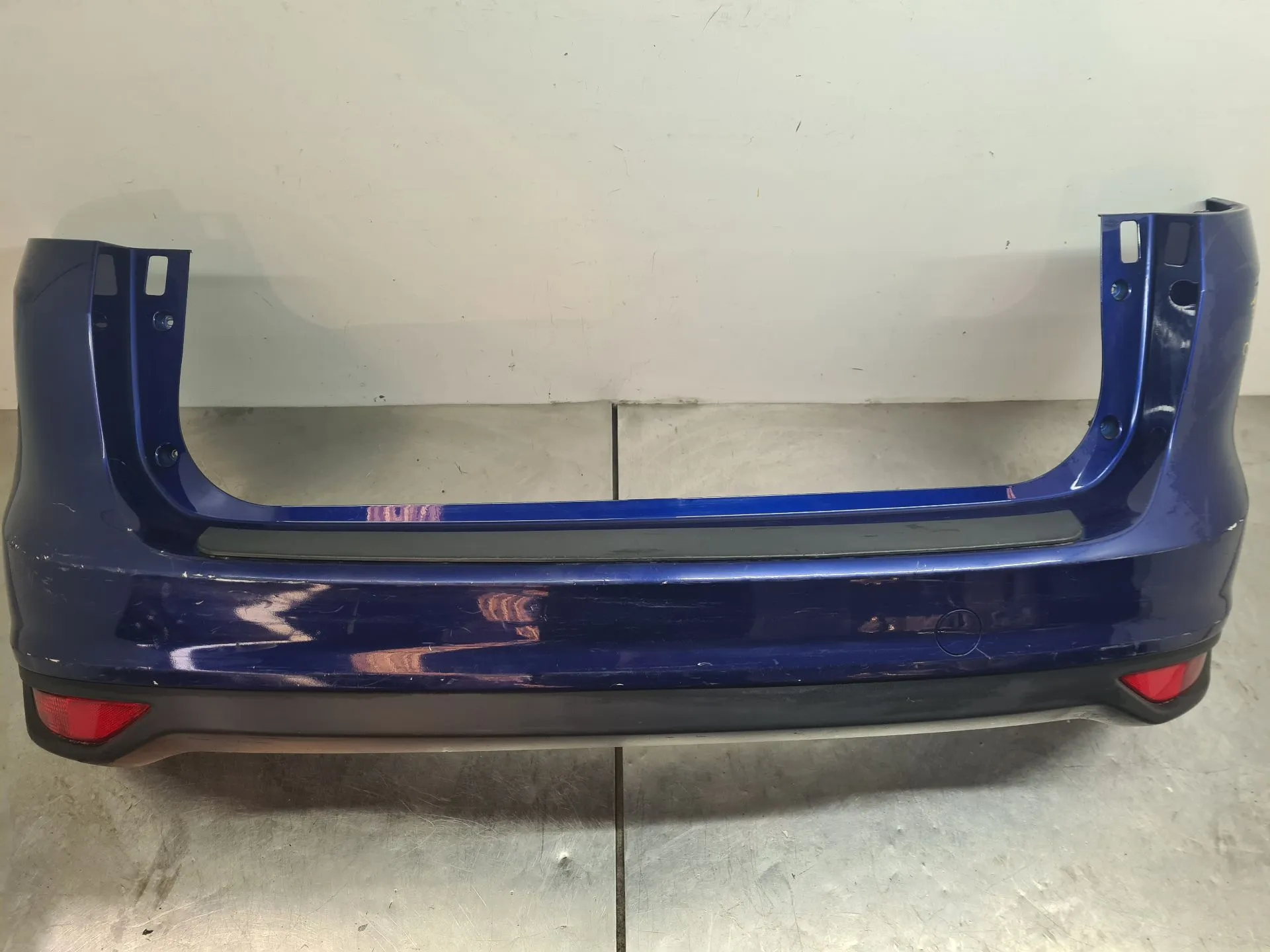 Pára-choques trás FORD C-Max II (DXA/CB7, DXA/CEU) Imagem-4