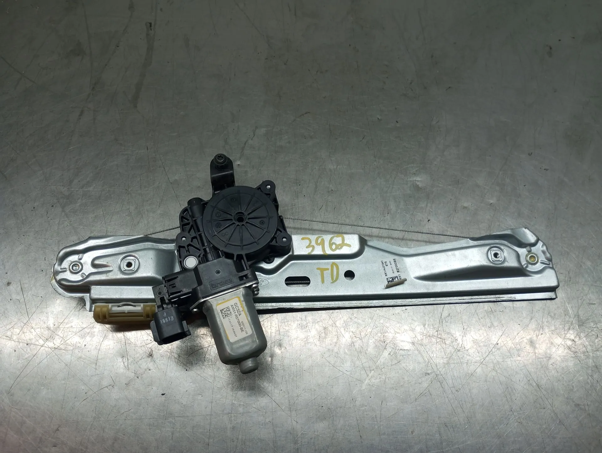 Right rear window regulator FORD C-Max II (DXA/CB7, DXA/CEU)