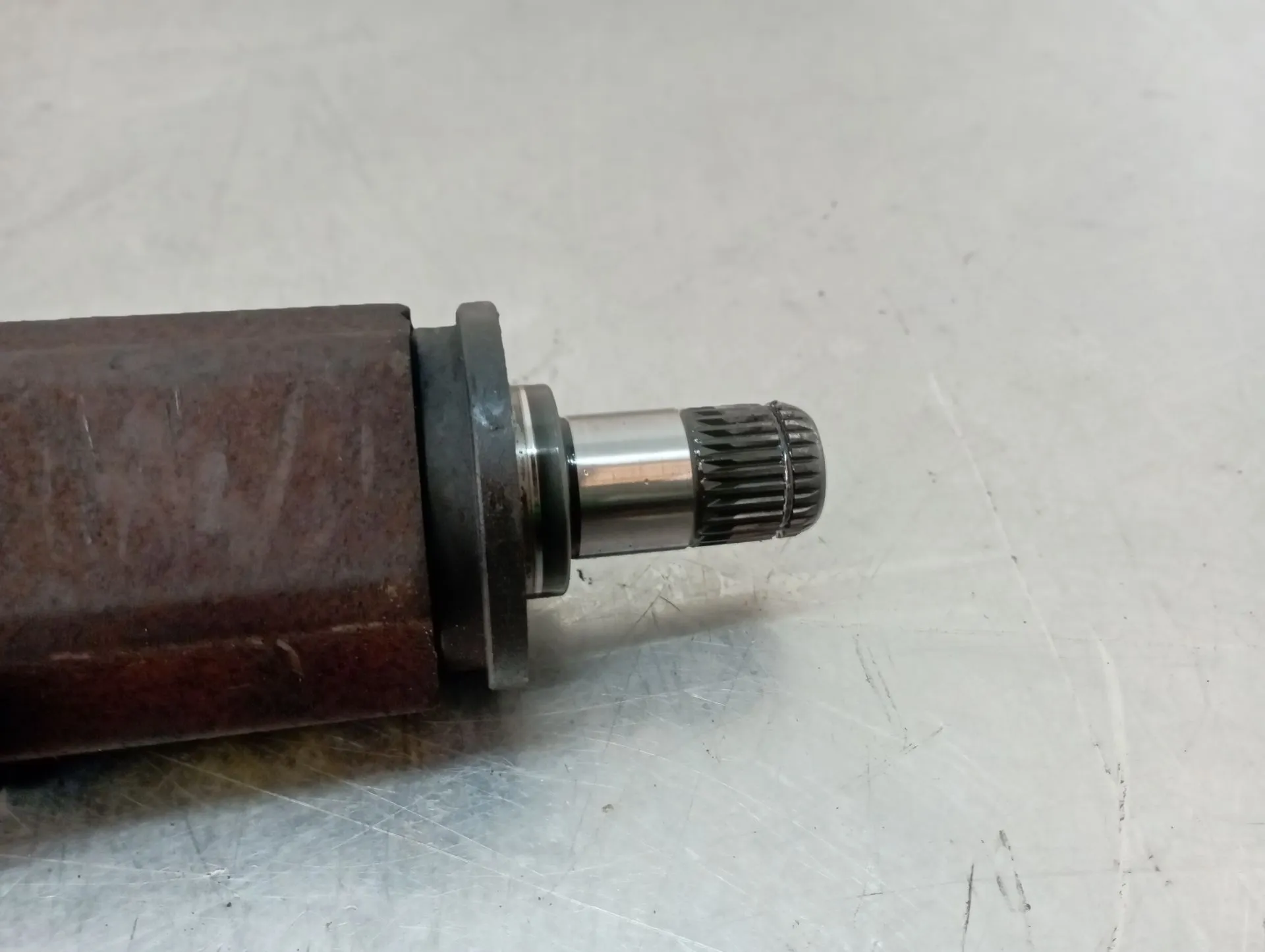 Left front driveshaft BMW X1 (E84) Imagem-2