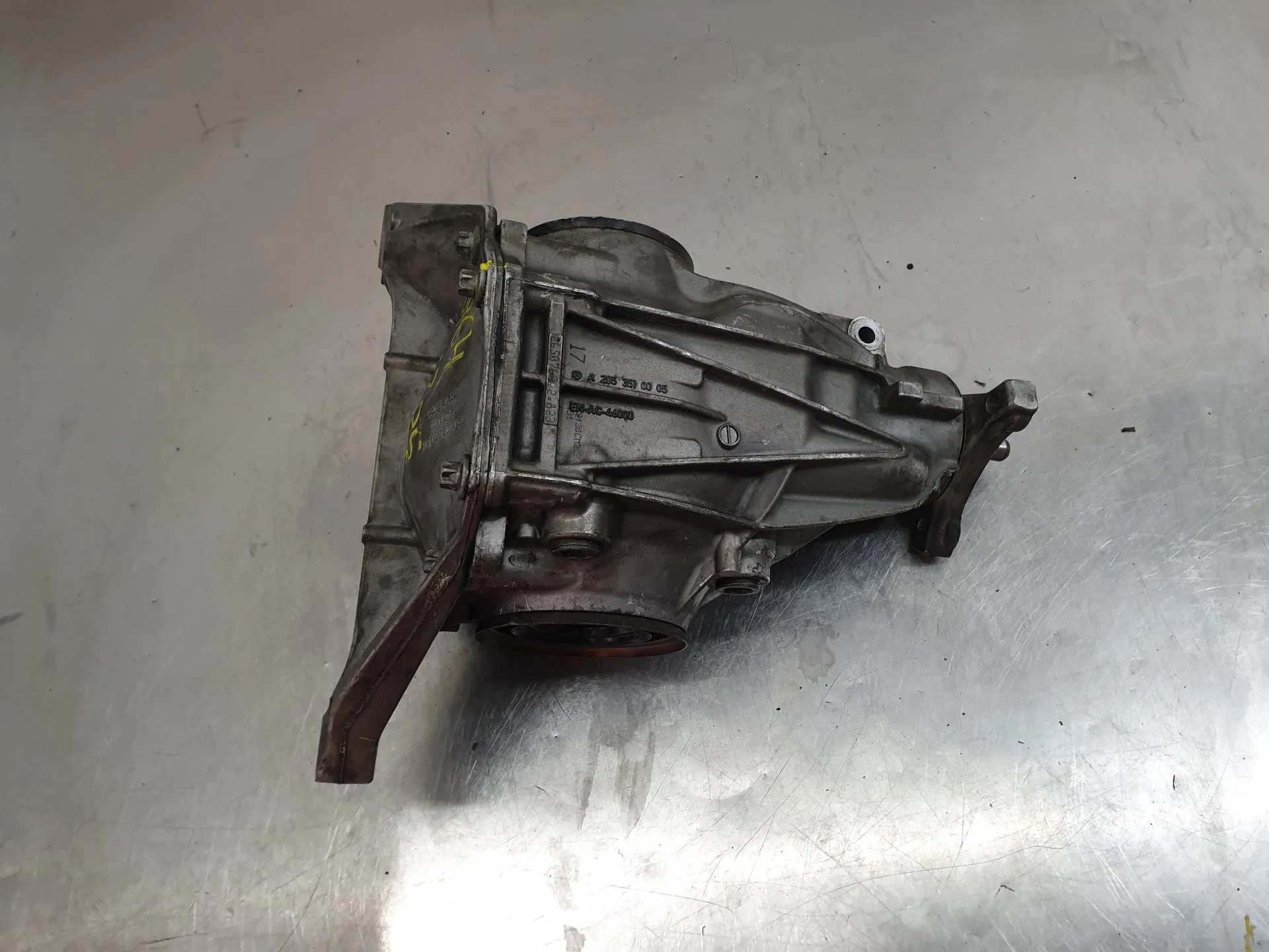 Rear differential MERCEDES-BENZ Classe C (W205)