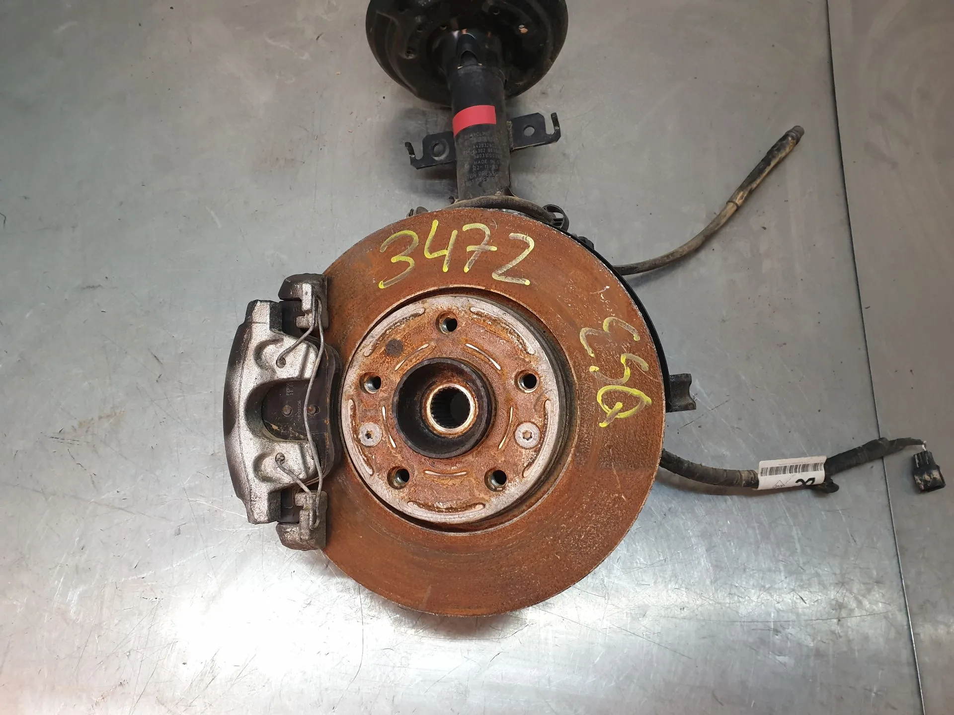 Mangueta delantera izquierda RENAULT Kangoo III