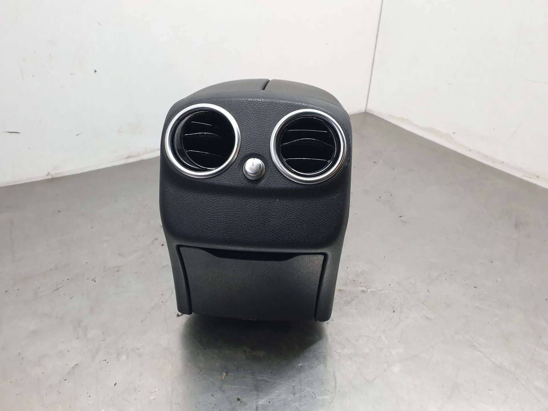 Conjunto de Bancos MERCEDES-BENZ Classe C (W205) Imagem-21