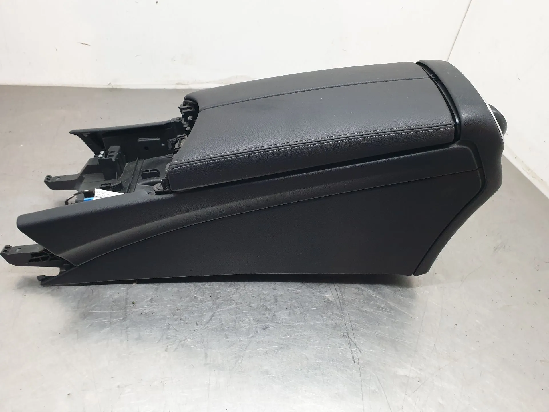 Conjunto de Bancos MERCEDES-BENZ Classe C (W205) Imagem-22