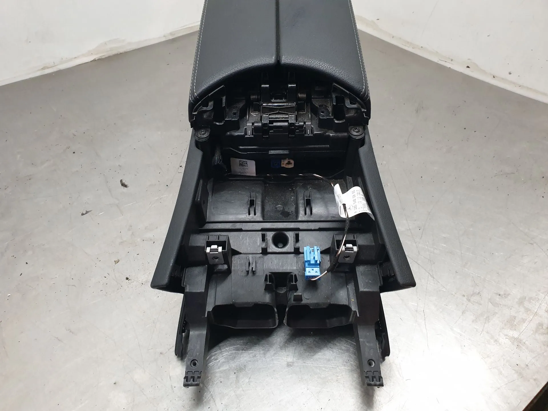 Conjunto de Bancos MERCEDES-BENZ Classe C (W205) Imagem-23