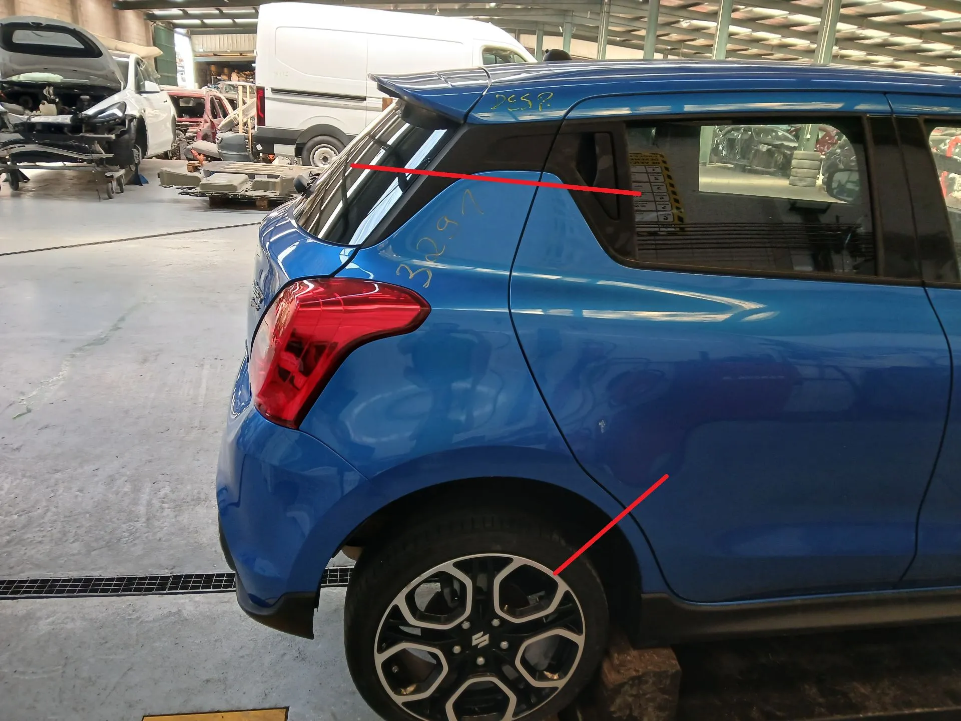Painel trás direito SUZUKI Swift V (RZ, AZ)