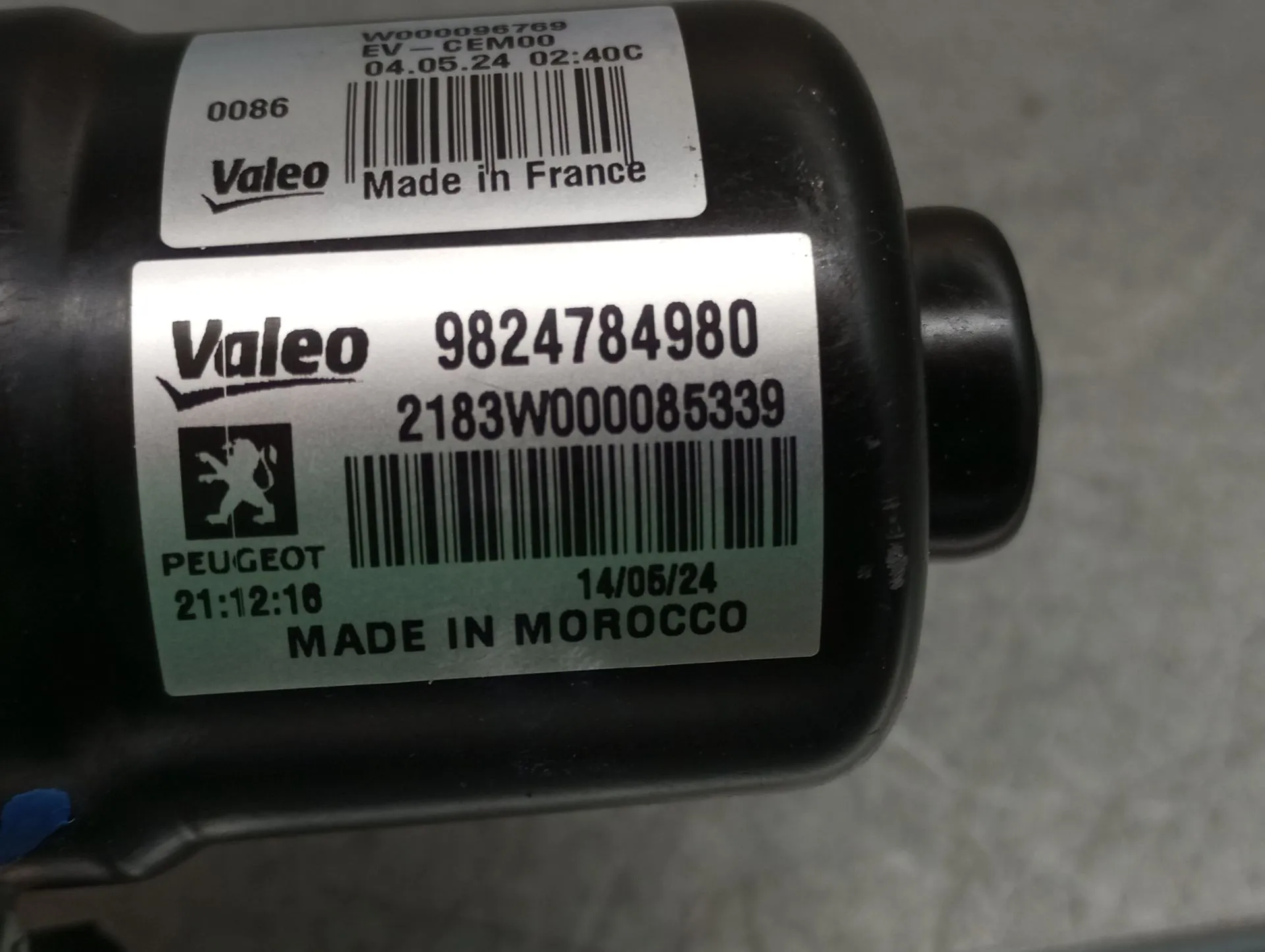 Motor limpa vidros frente PEUGEOT 208 II Imagem-2