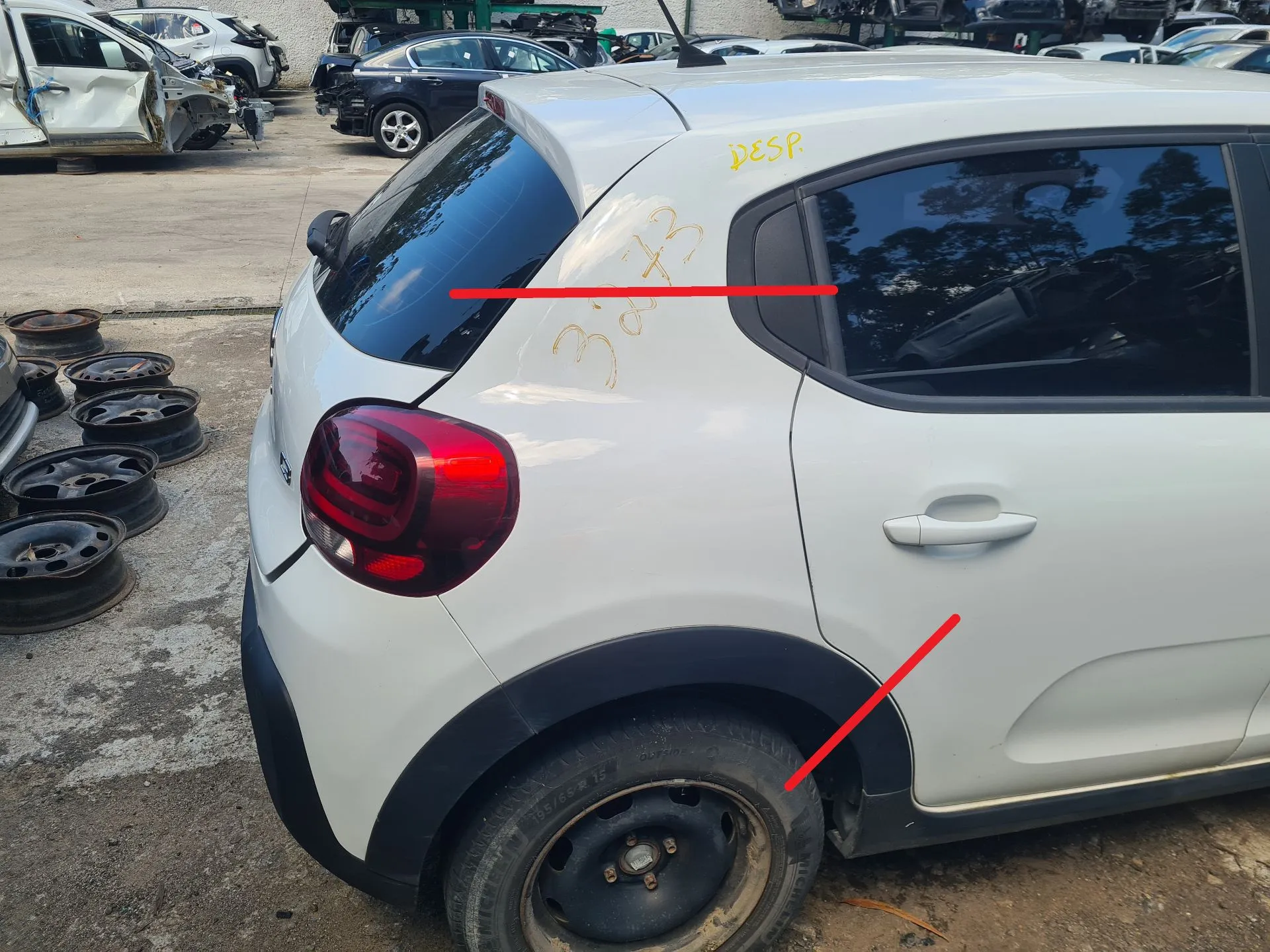 Pannello posteriore destro CITROËN C3 III (SX)
