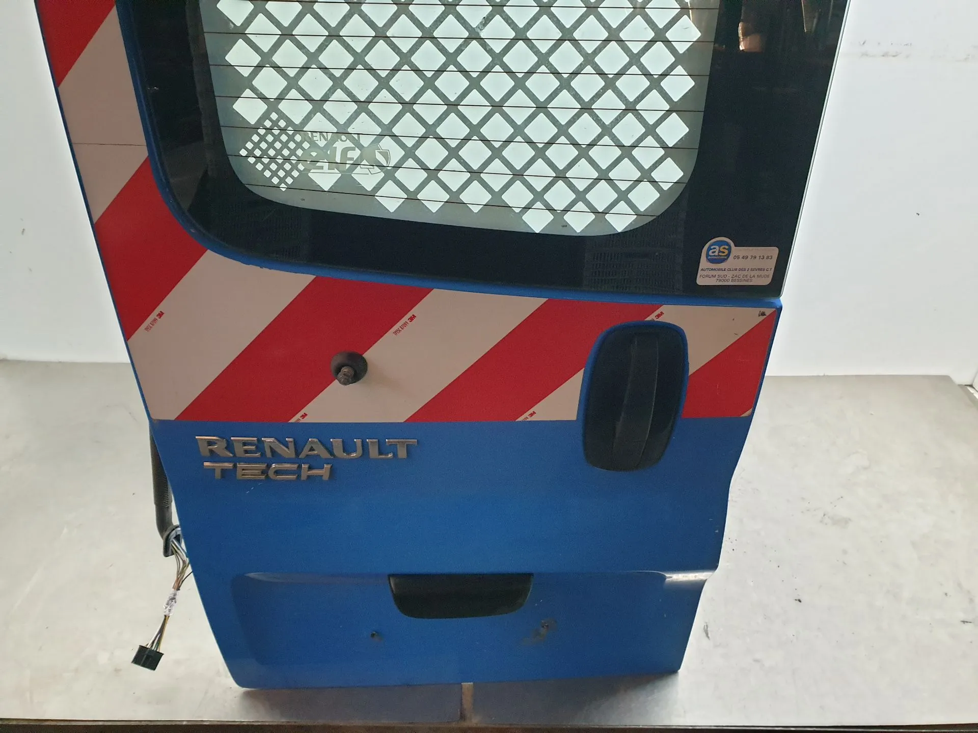 Left Tailgate RENAULT Trafic II (FL) Imagem-2