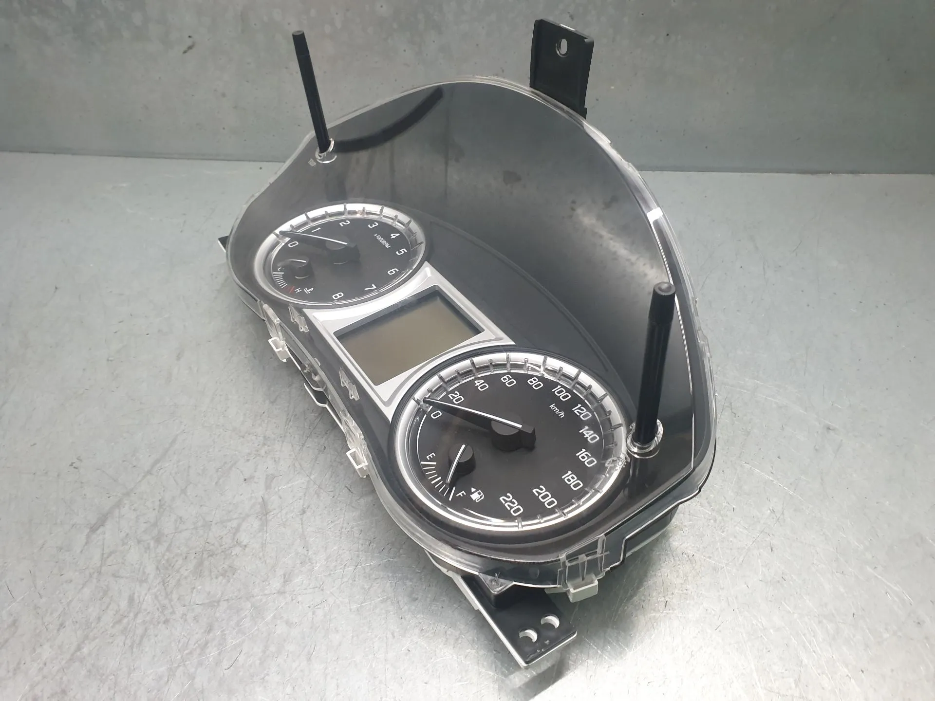 Quadrante / painel de instrumentos SUZUKI Vitara (LY) Imagem-2