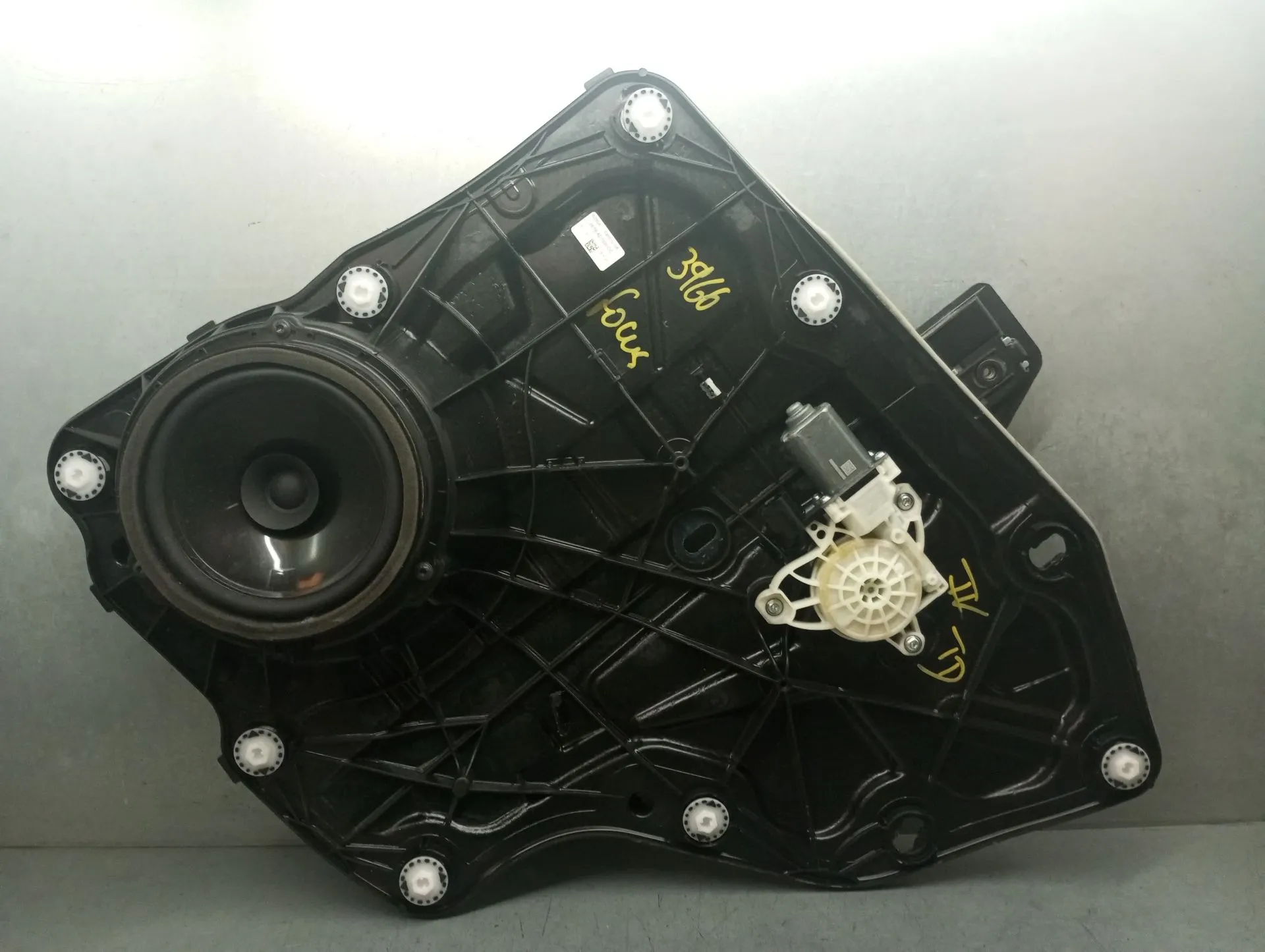 Elevador vidros trás direito FORD Focus IV