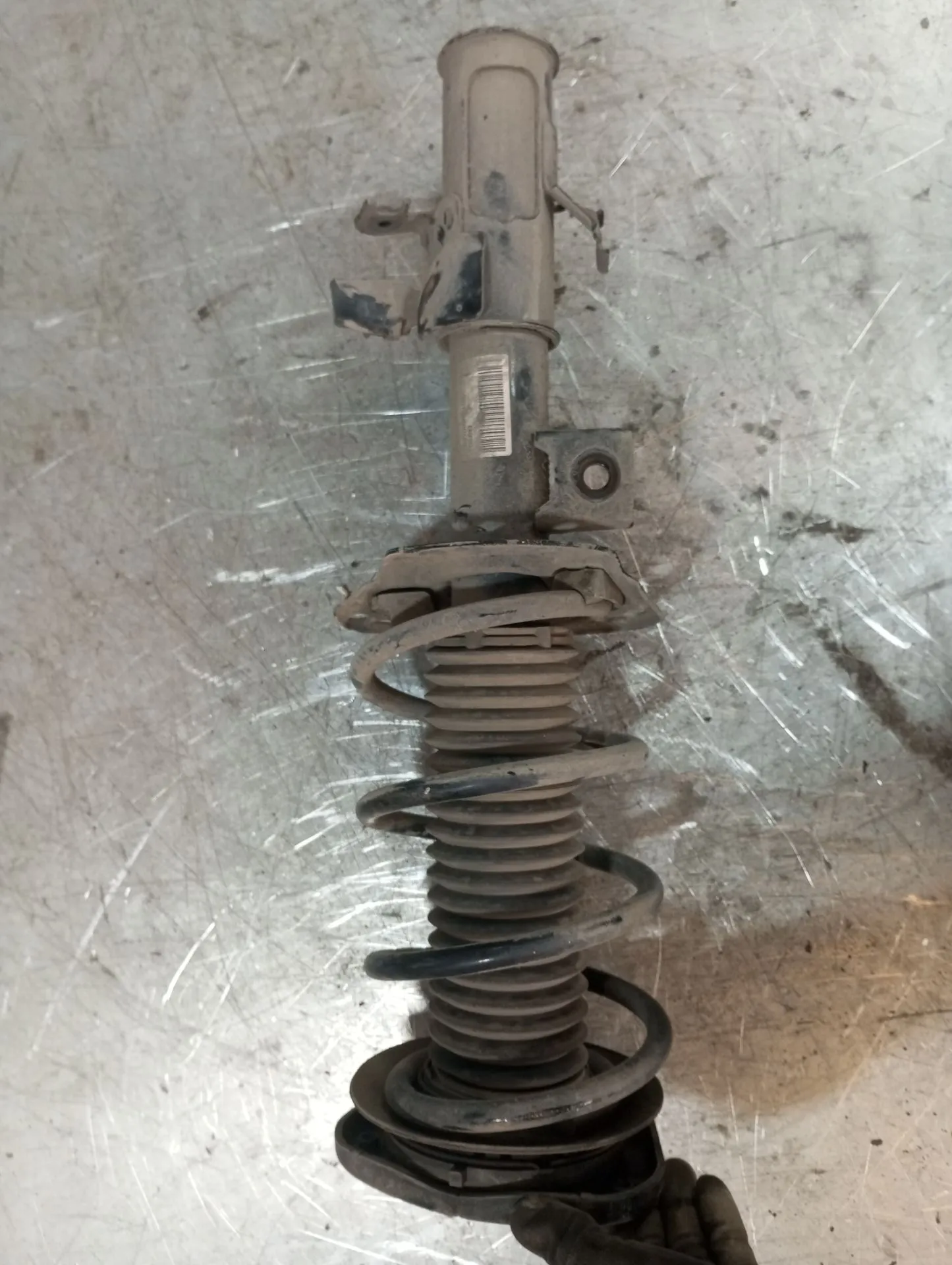 Left Front Shock Absorber FORD Focus IV Imagem-2