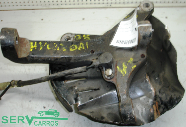 Mangueta delantera derecha HYUNDAI H-1 / Starex (A1)