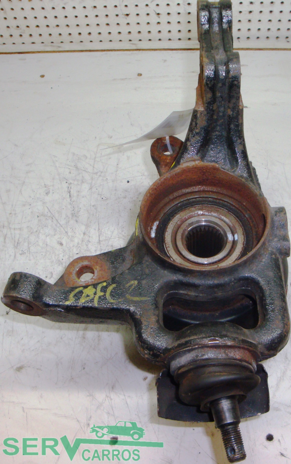 Mangueta delantera izquierda KIA Ceed (ED)