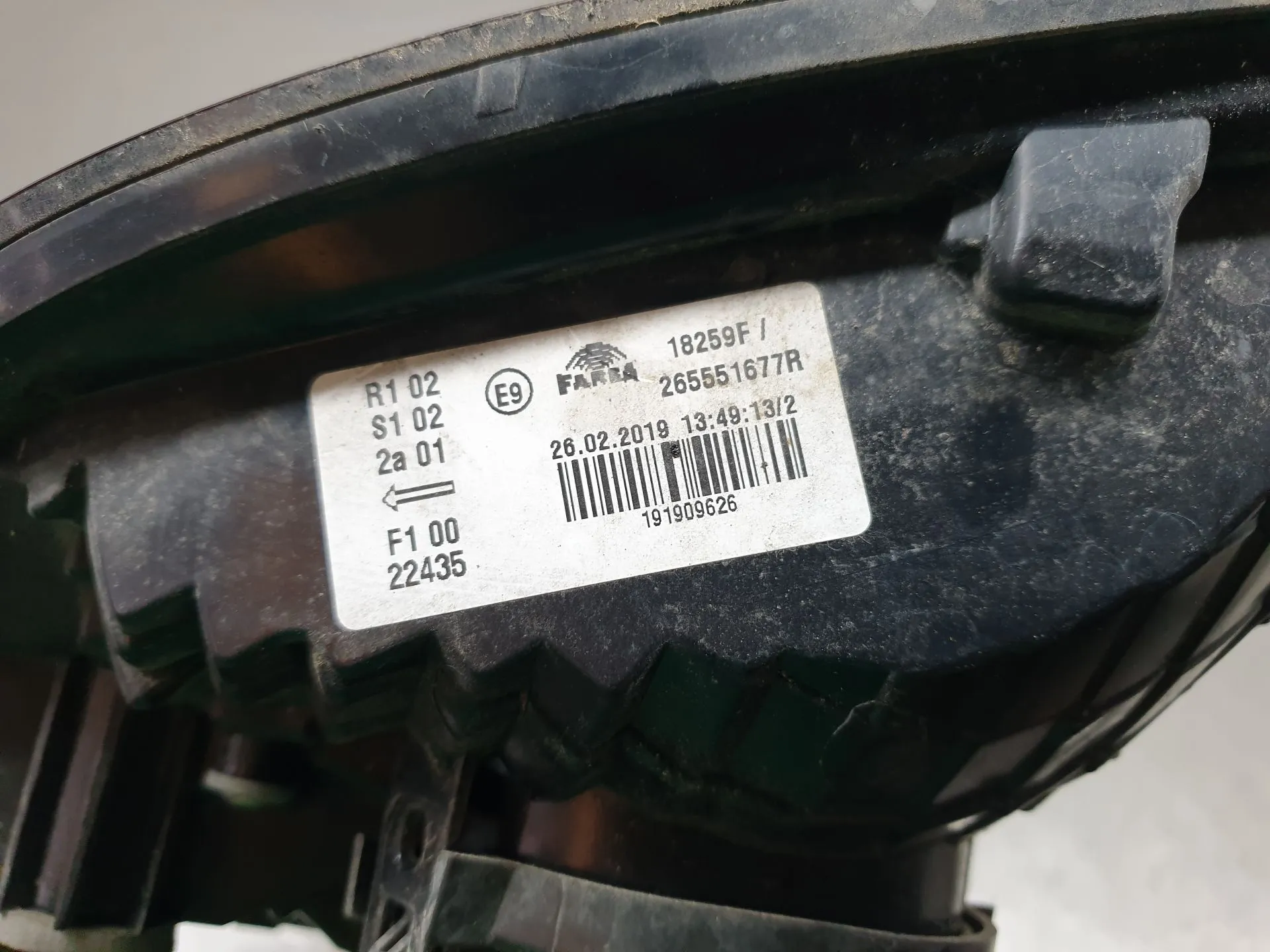 Feu arrière Gauche RENAULT Twingo III (BCM_) Imagem-5