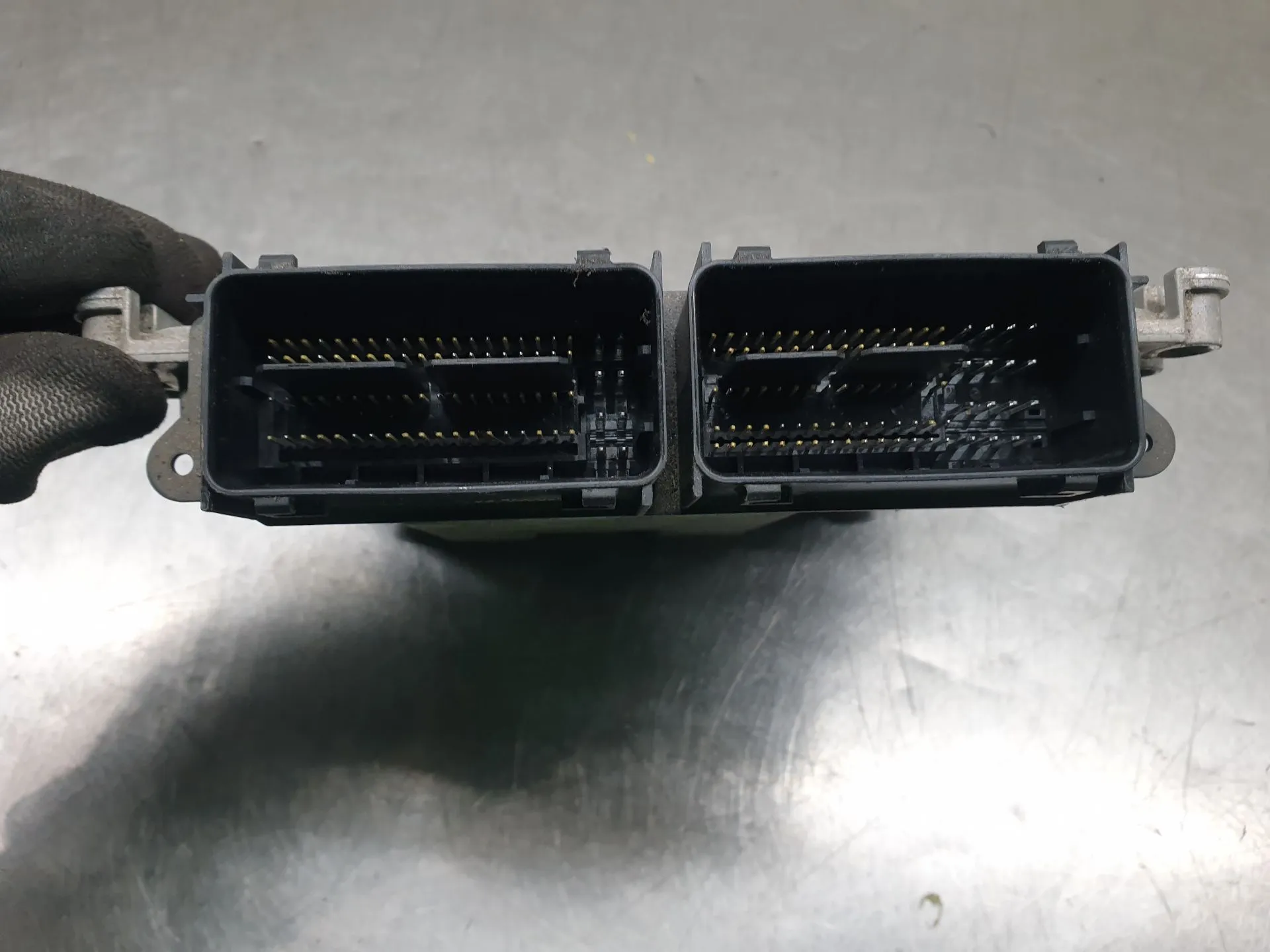 Centralina motor / ECU FORD Fiesta VII (HJ, HF) Imagem-1