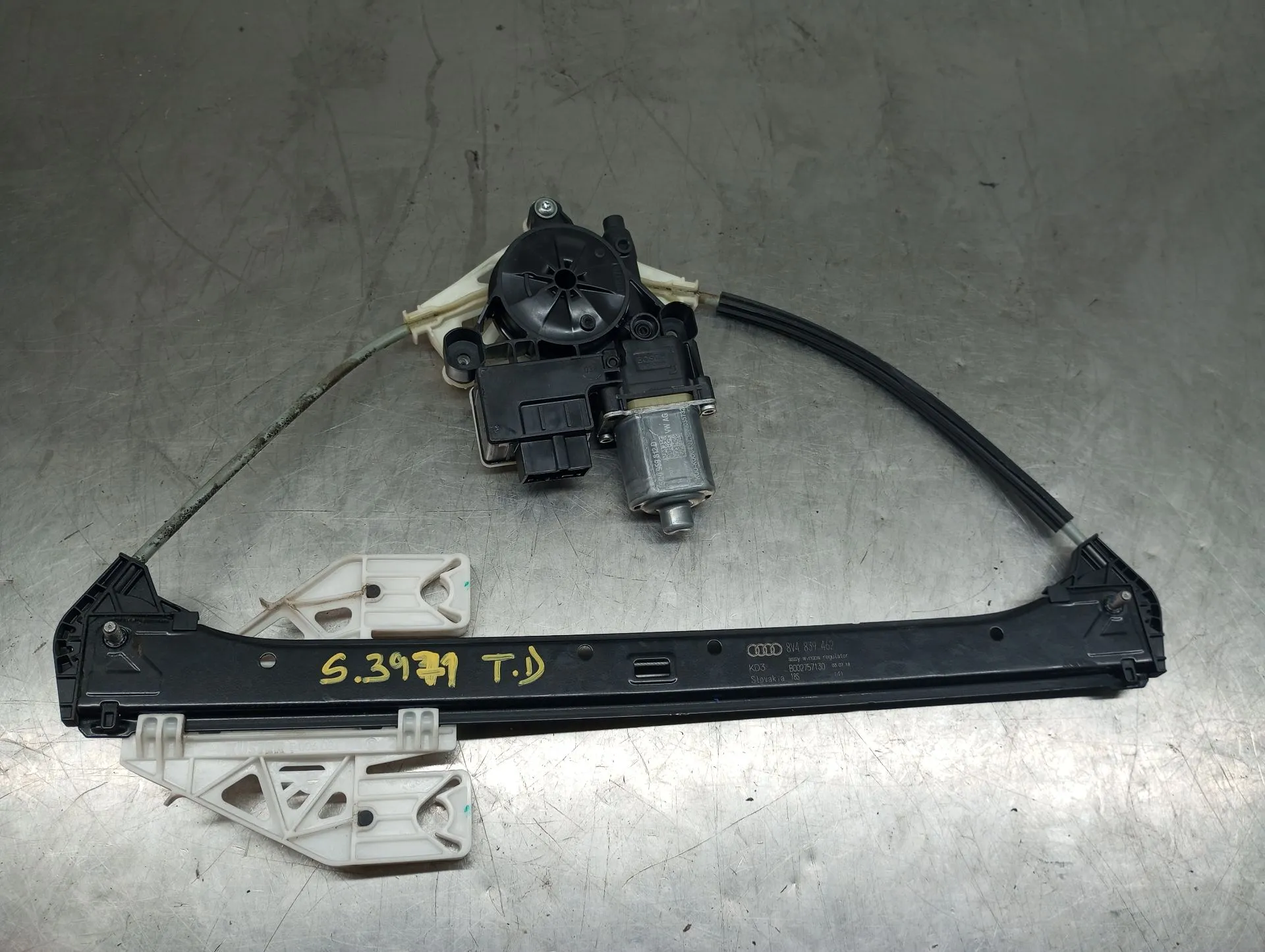 Elevador vidros trás direito AUDI A3 Sportback (8VA, 8VF)