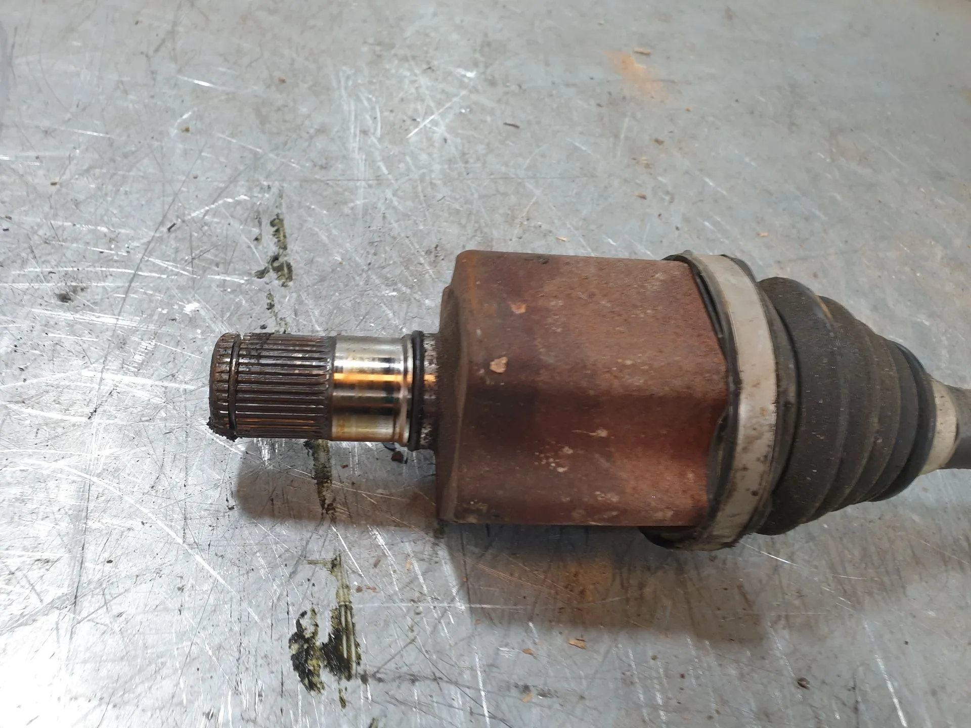 Left front driveshaft AUDI A3 Sportback (8VA, 8VF) Imagem-1