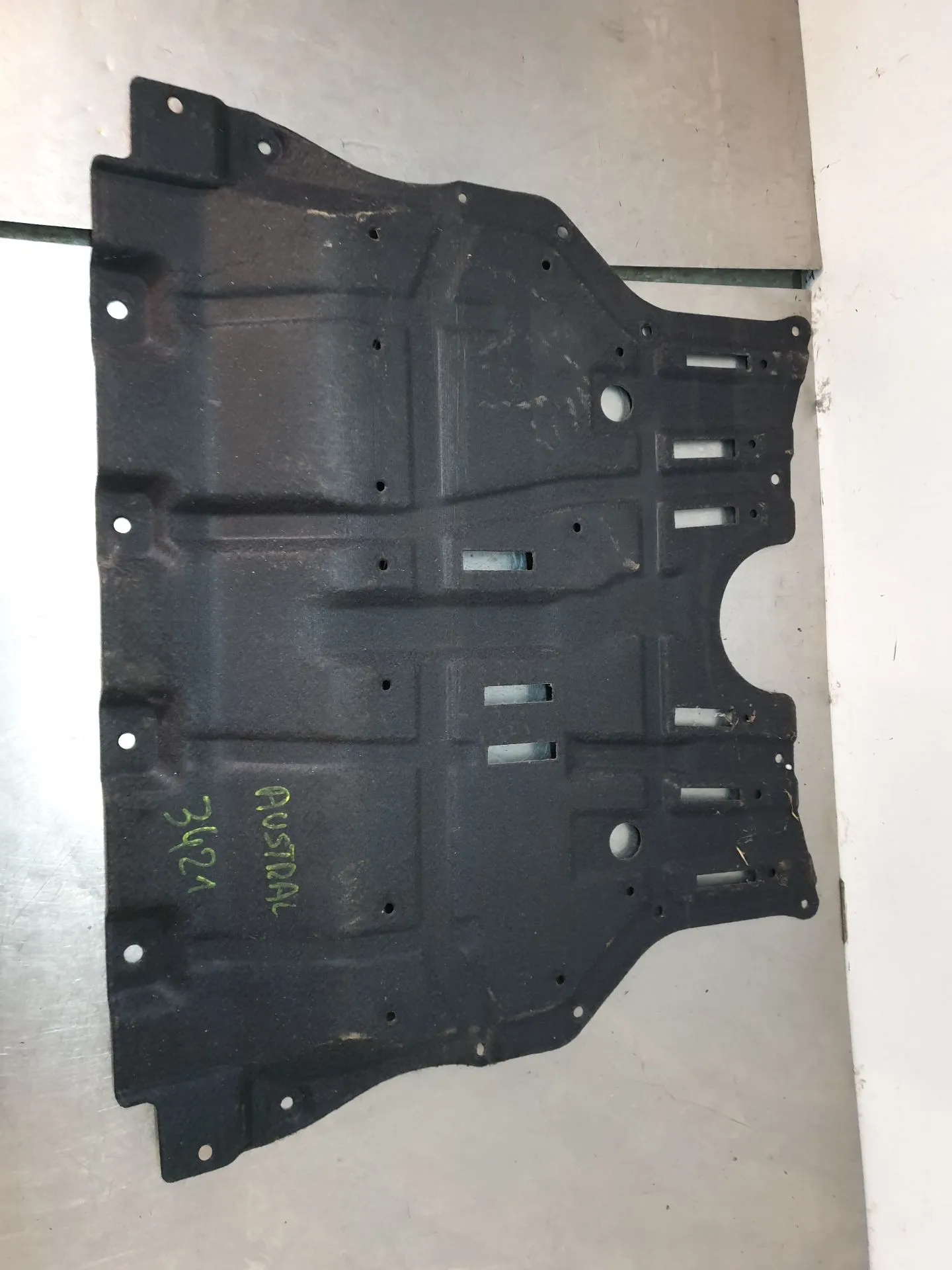Blindagem inferior do motor RENAULT Austral