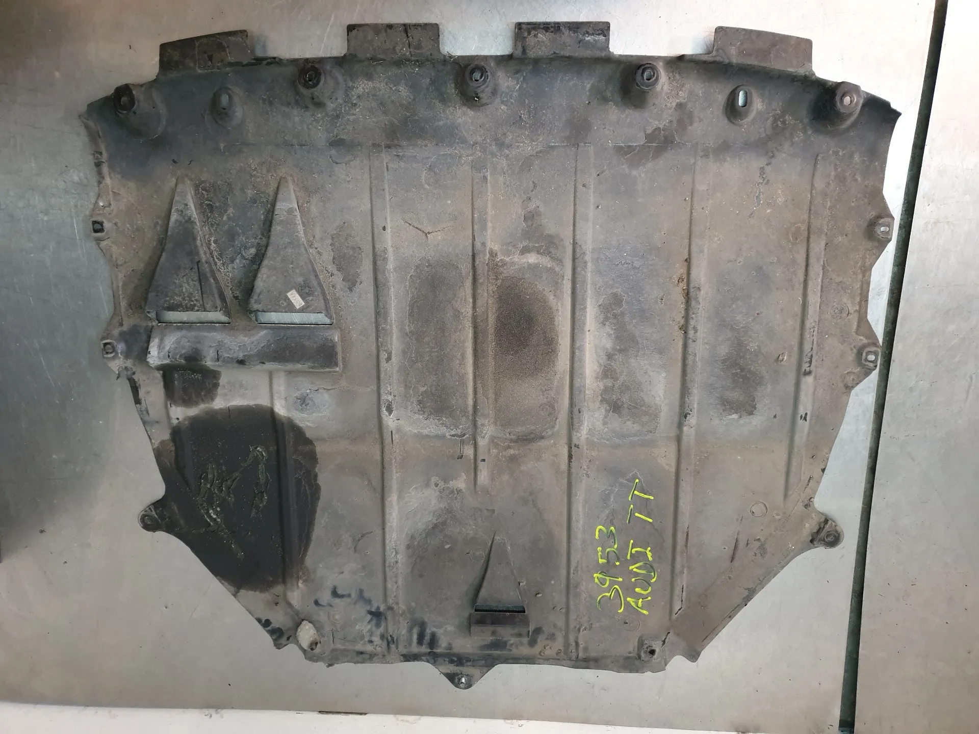 Blindagem inferior do motor AUDI TT (8J3)