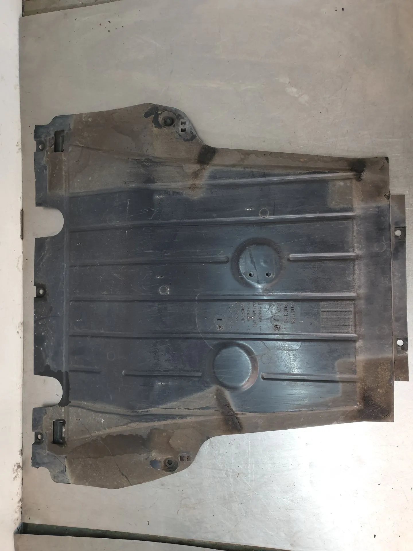 Engine underbody shielding RENAULT Clio IV (BH_) Imagem-1