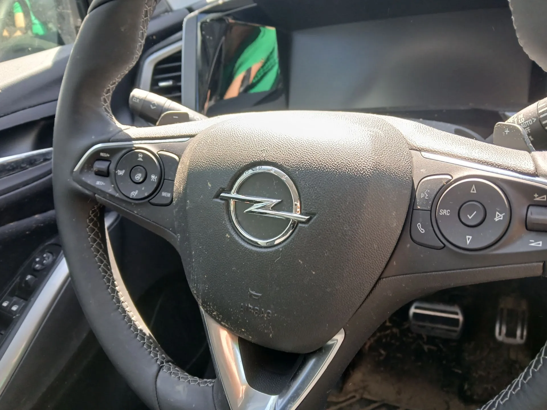 Frente Completa OPEL Grandland X (75) Imagem-4