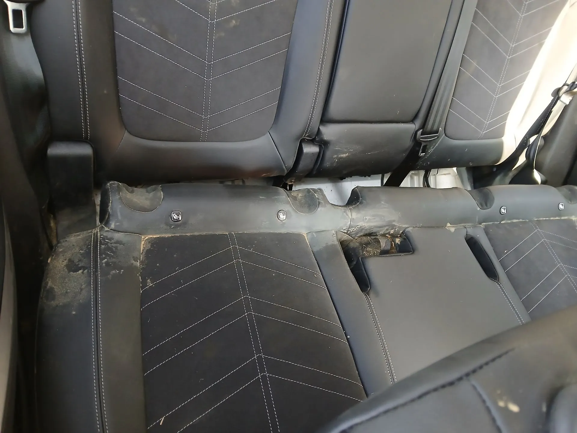 Conjunto de Bancos OPEL Grandland X (75) Imagem-3