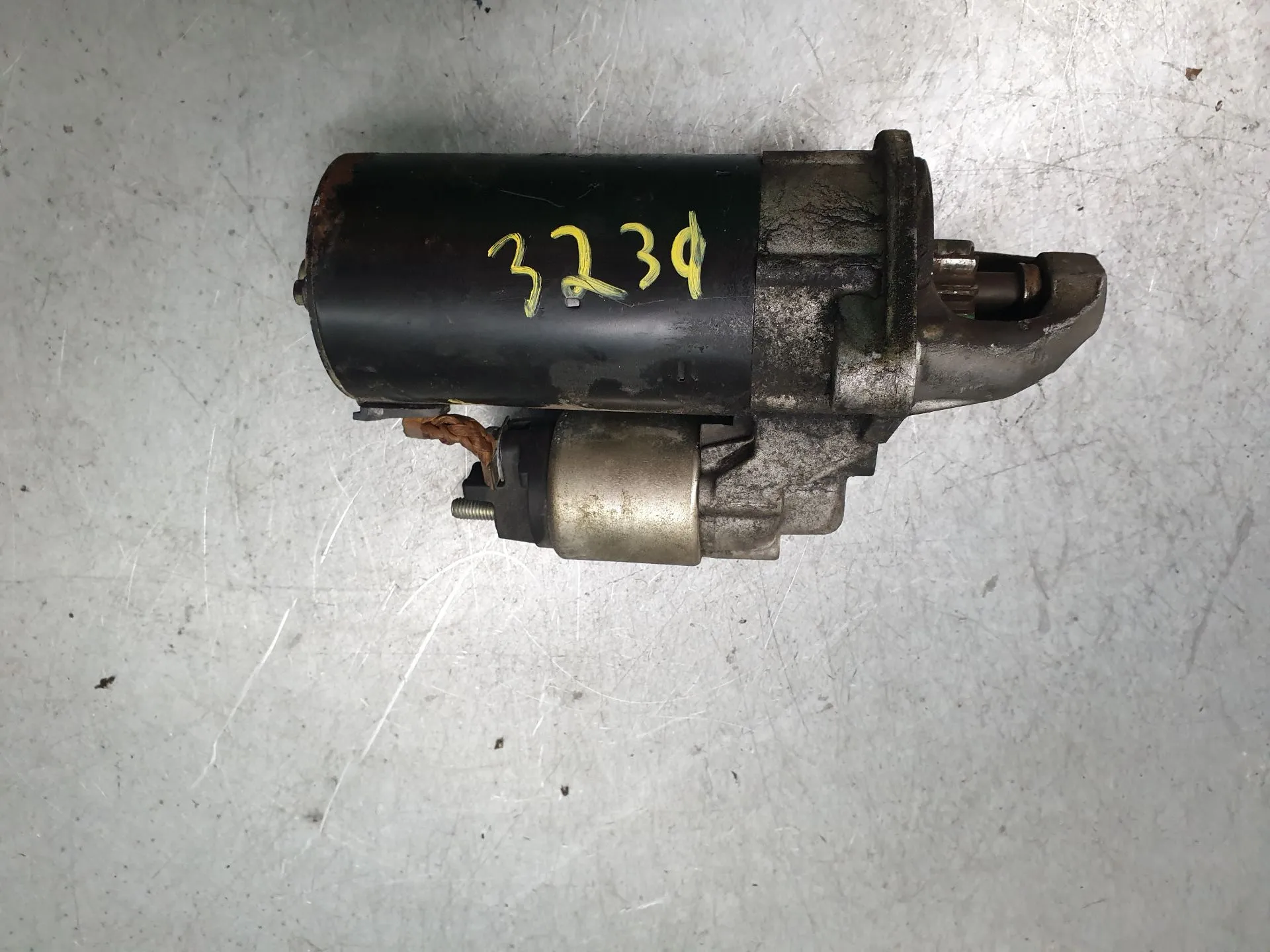 Motor de arranque BMW X5 (E70) Imagem-1