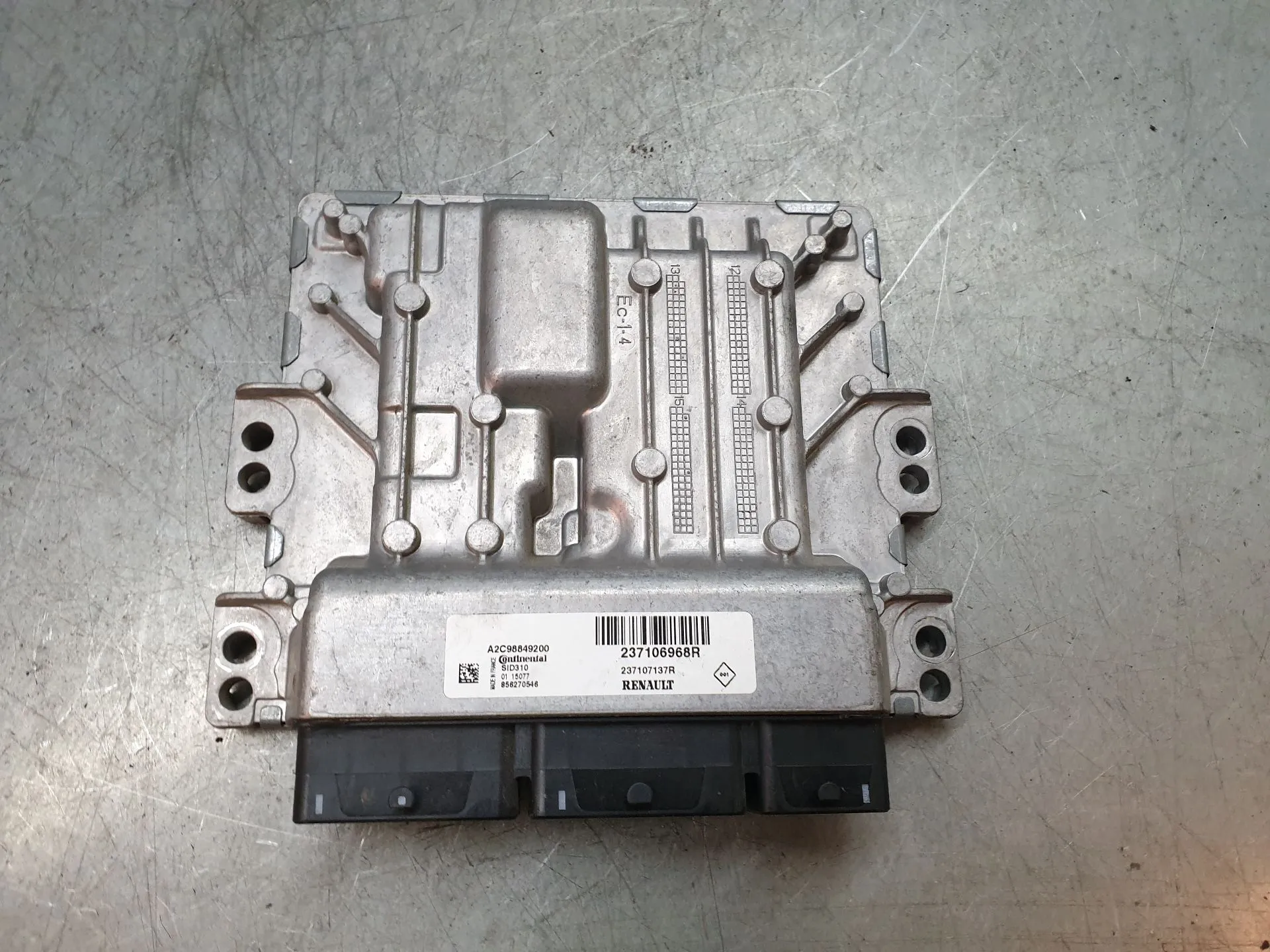 Centralina motor / ECU RENAULT Megane III Grandtour (KZ0/1)