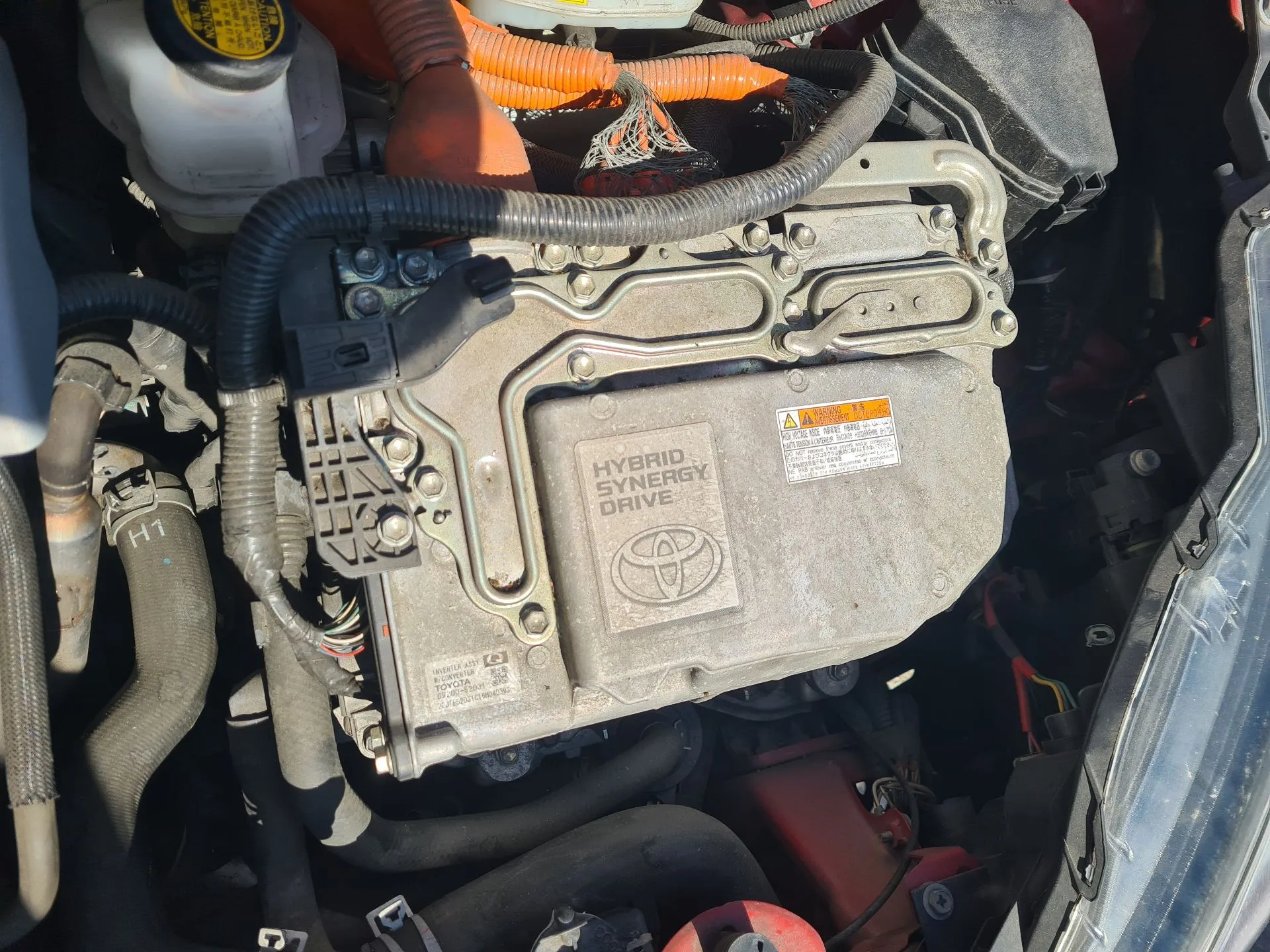 Convertitore / inverter TOYOTA Yaris (_P13_)