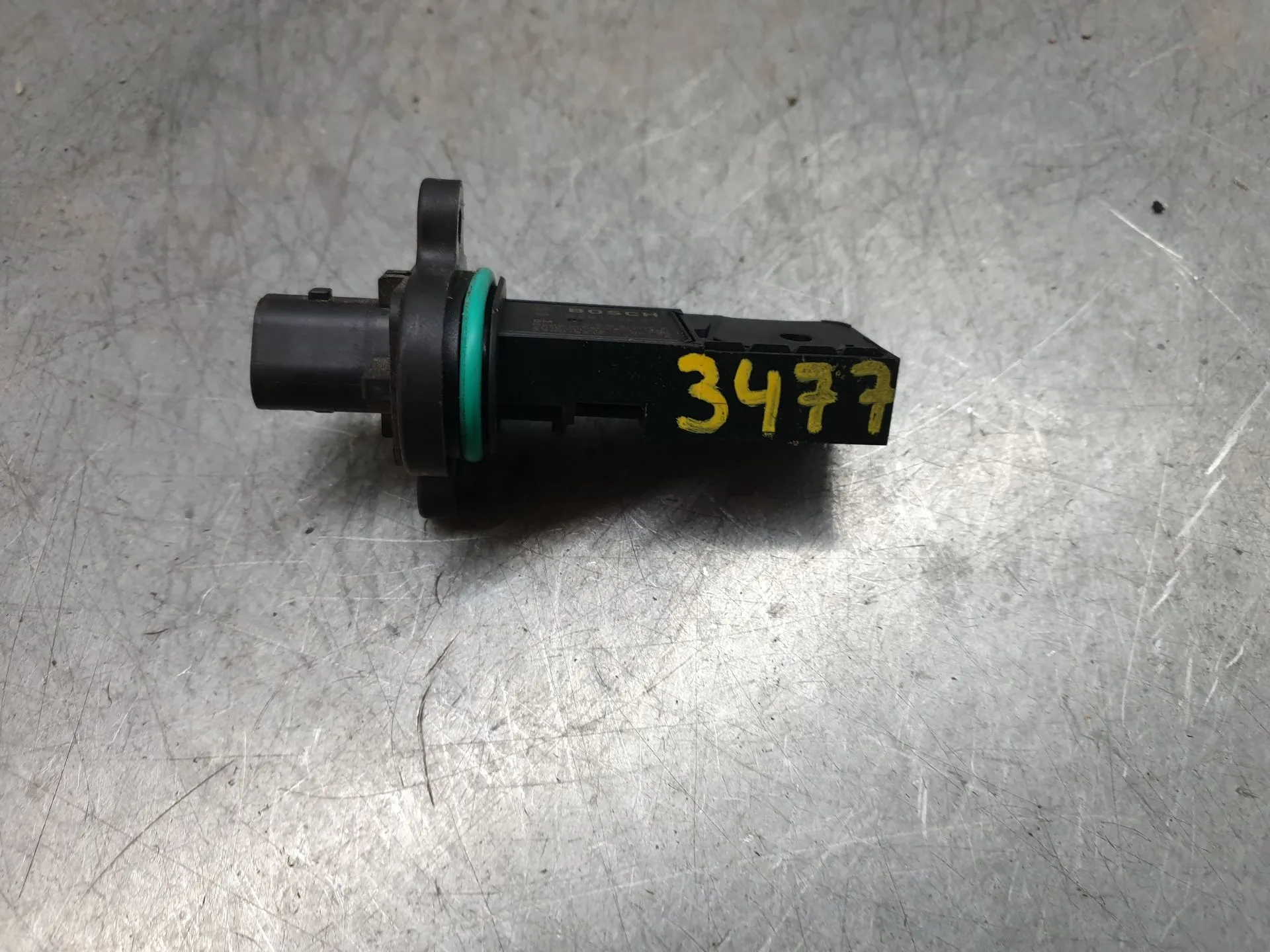 Mass Air Flow Sensor (MAF) RENAULT Kadjar (HA_, HL_) Imagem-1