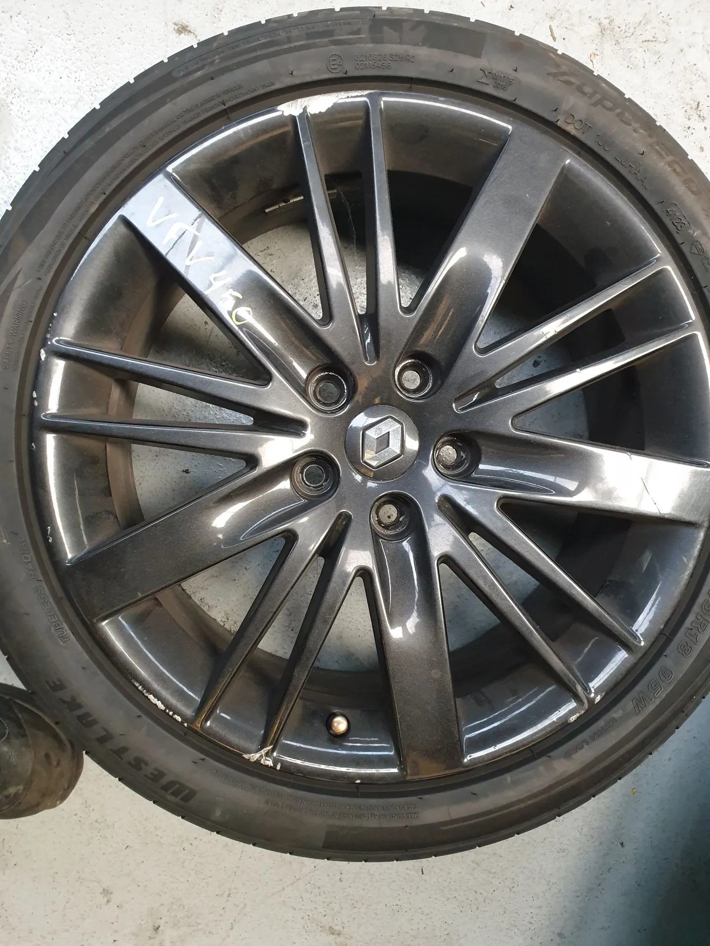 Conjunto Jantes Especiais RENAULT Laguna Coupé (DT0/1) Imagem-1