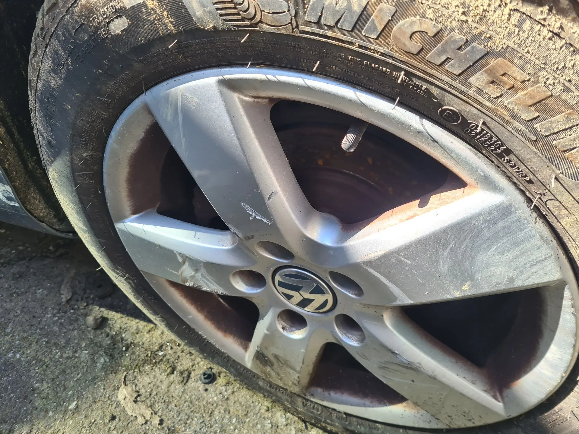 Fusello posteriore sinistro VOLKSWAGEN Golf VI (5K1) Imagem-1