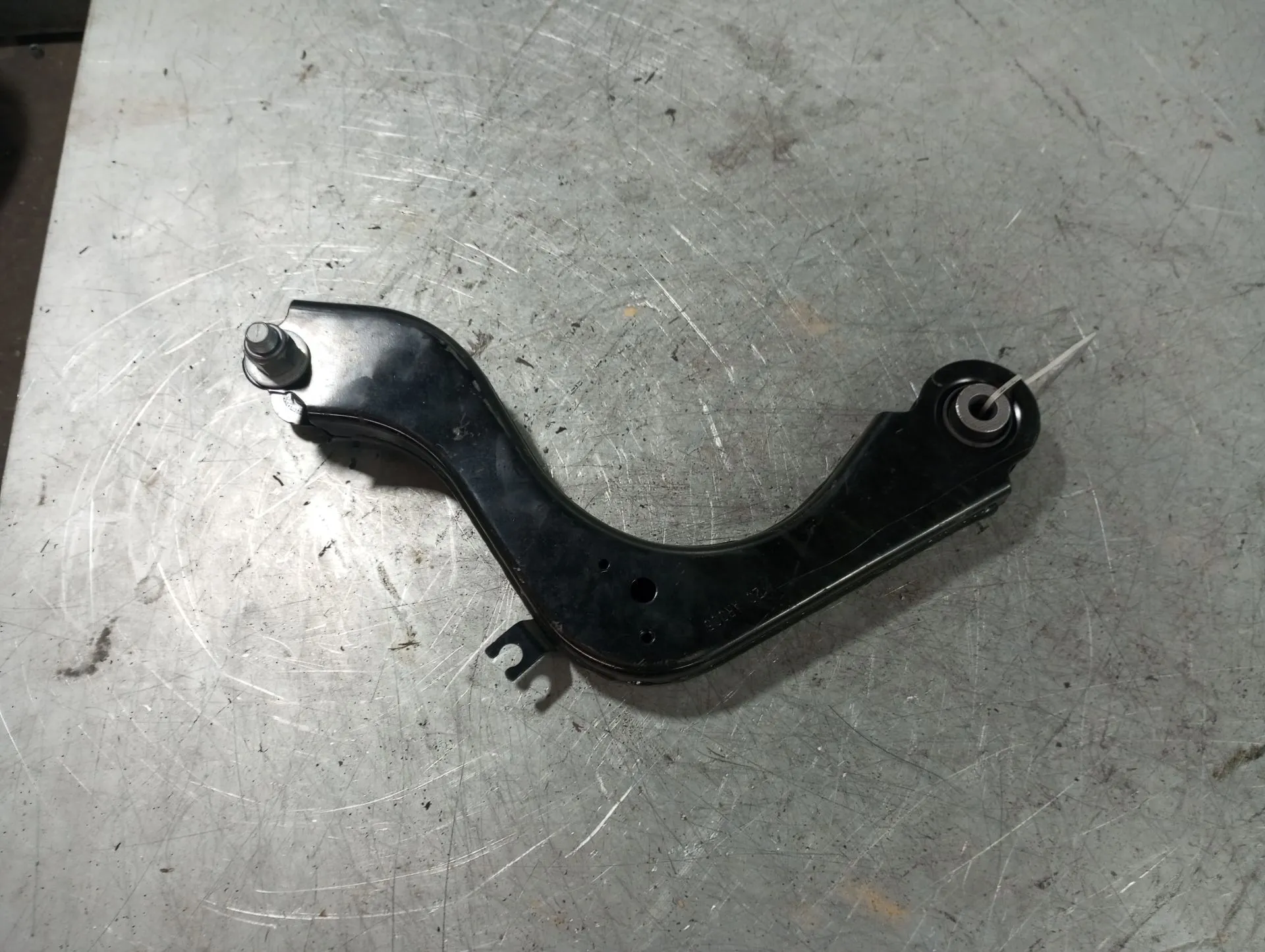 Braccio di sospensione posteriore sinistro RENAULT Captur II Imagem-1