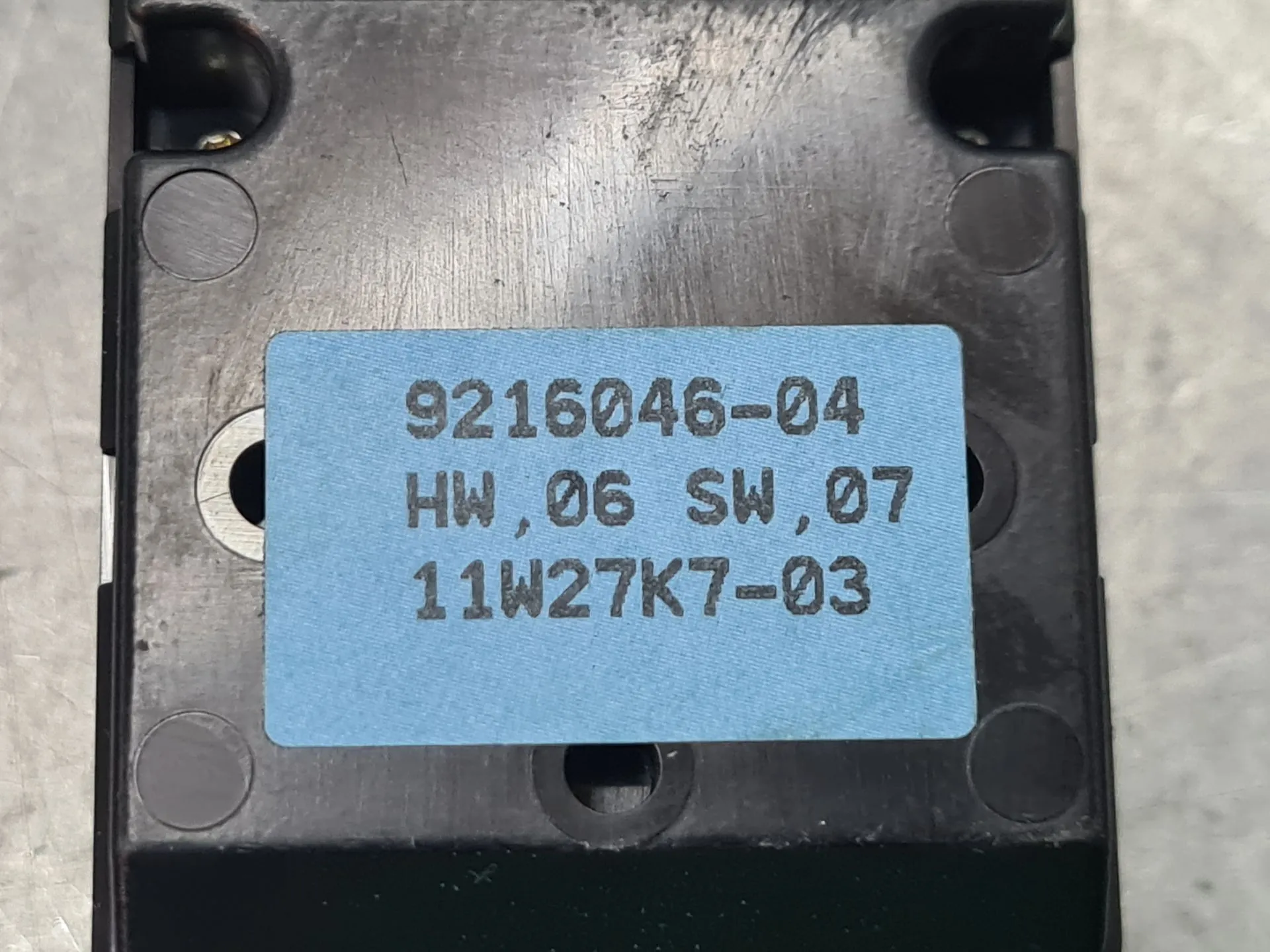 Left Front window control BMW X1 (E84) Imagem-5
