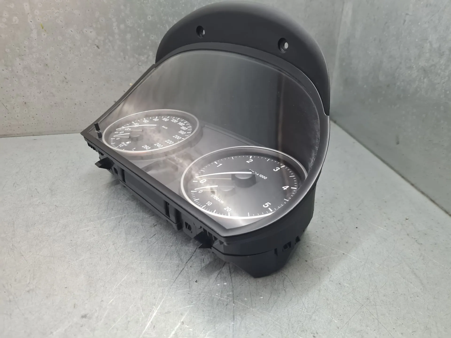 Quadro strumenti / Pannello strumenti BMW X1 (E84) Imagem-3
