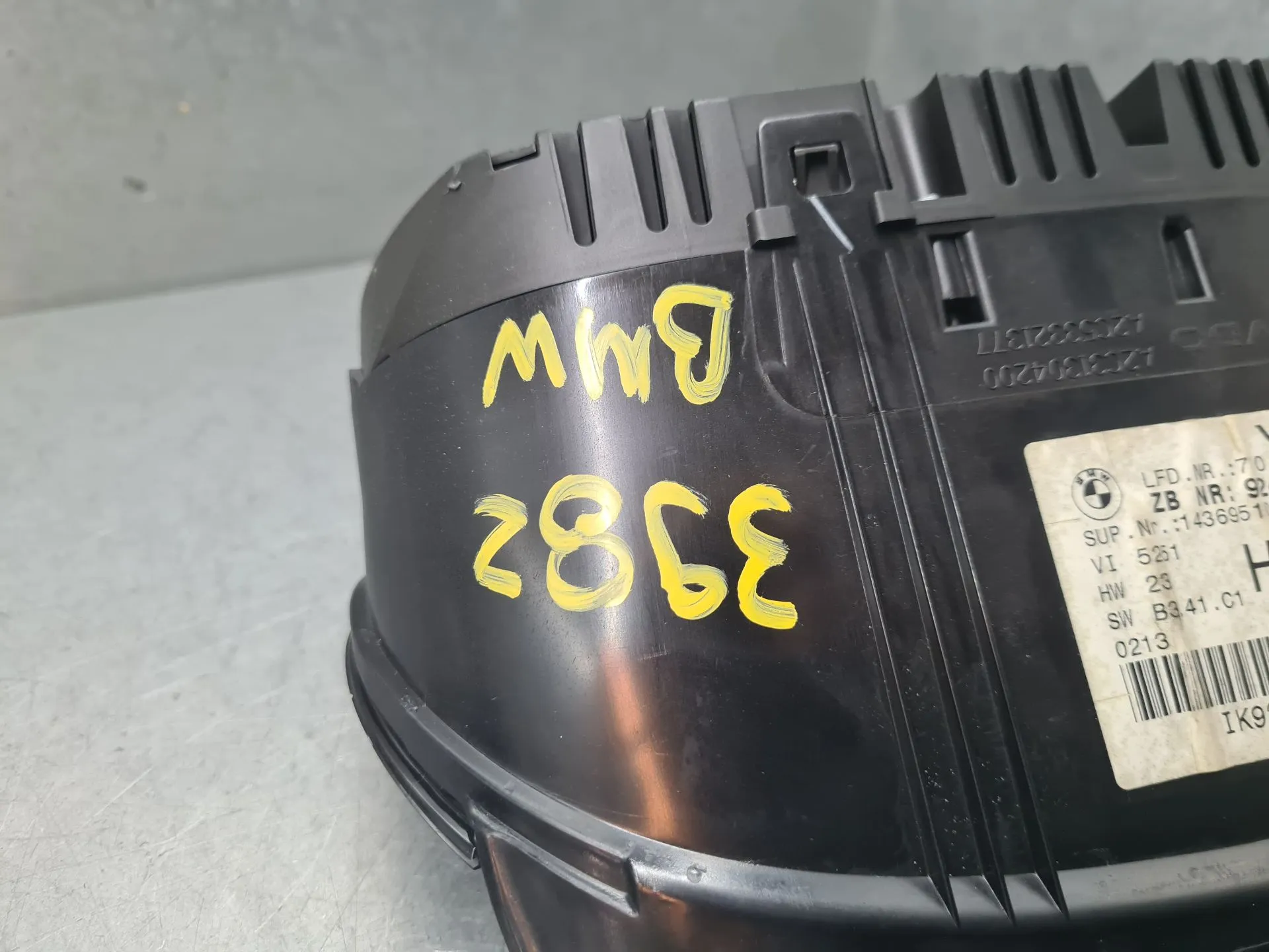 Quadro strumenti / Pannello strumenti BMW X1 (E84) Imagem-8