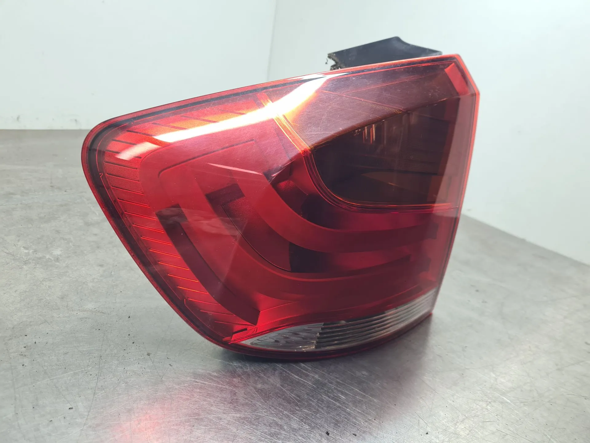 Feu arrière Gauche BMW X1 (E84) Imagem-1