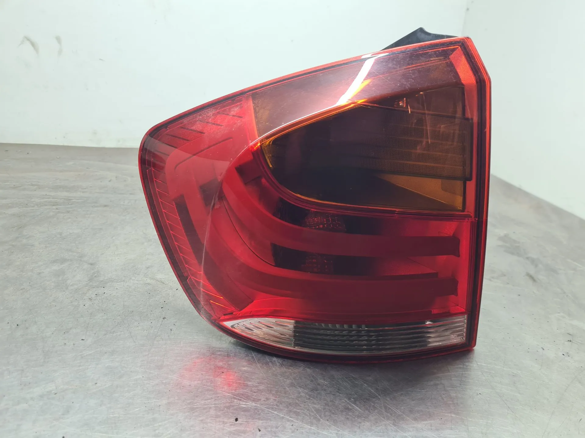 Feu arrière Gauche BMW X1 (E84)