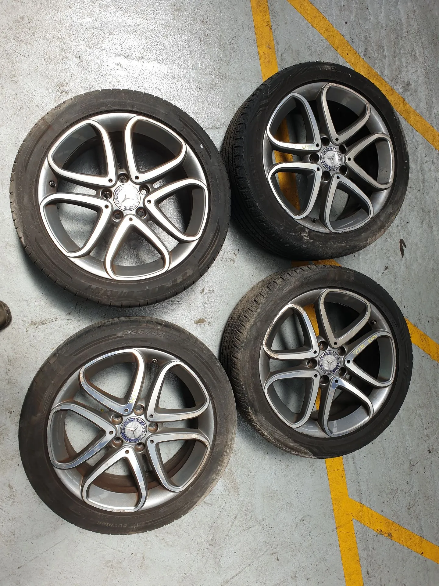 Conjunto Jantes Especiais MERCEDES-BENZ Classe A (W176)