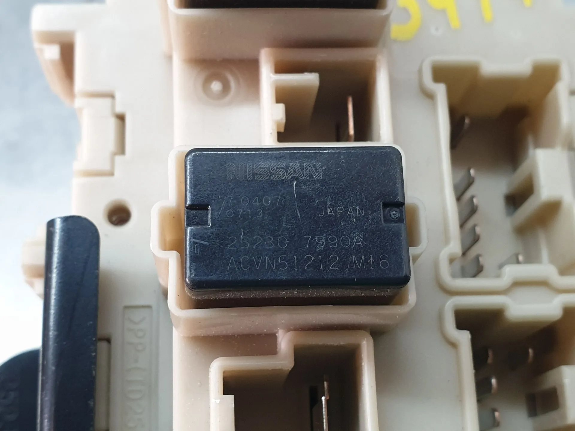 Caixa fusíveis / SAM / BSI RENAULT Kadjar (HA_, HL_) Imagem-5