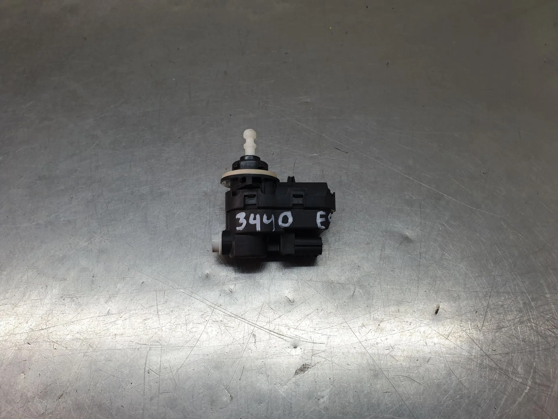 Motore regolazione fari DACIA Sandero III