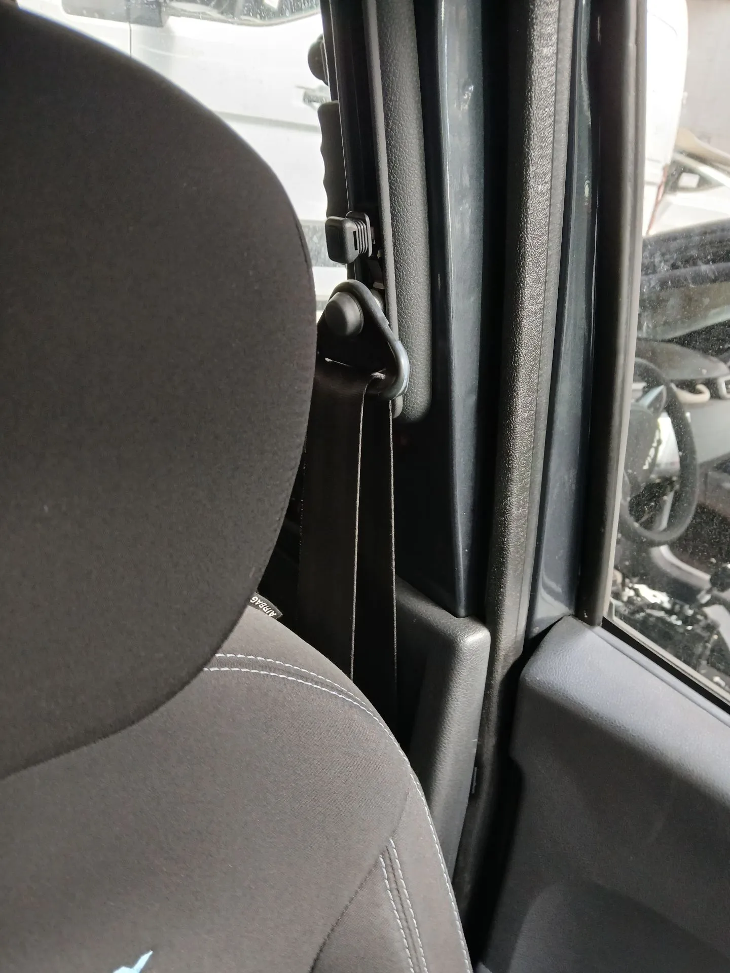 Frente Completa DACIA Dokker (0S_) Imagem-4