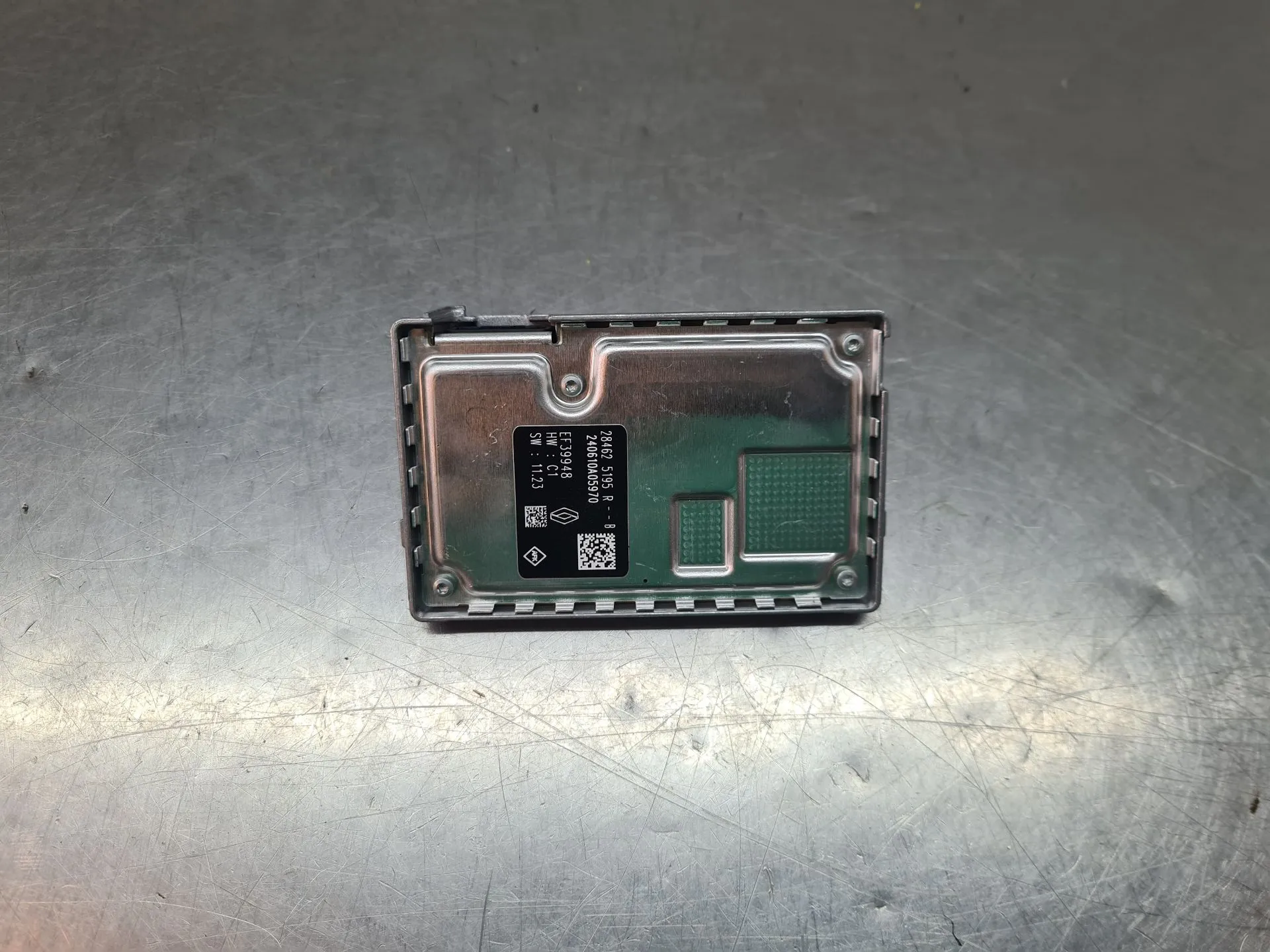 Telecamera frontale/anteriore DACIA Duster III (P1310) Imagem-2