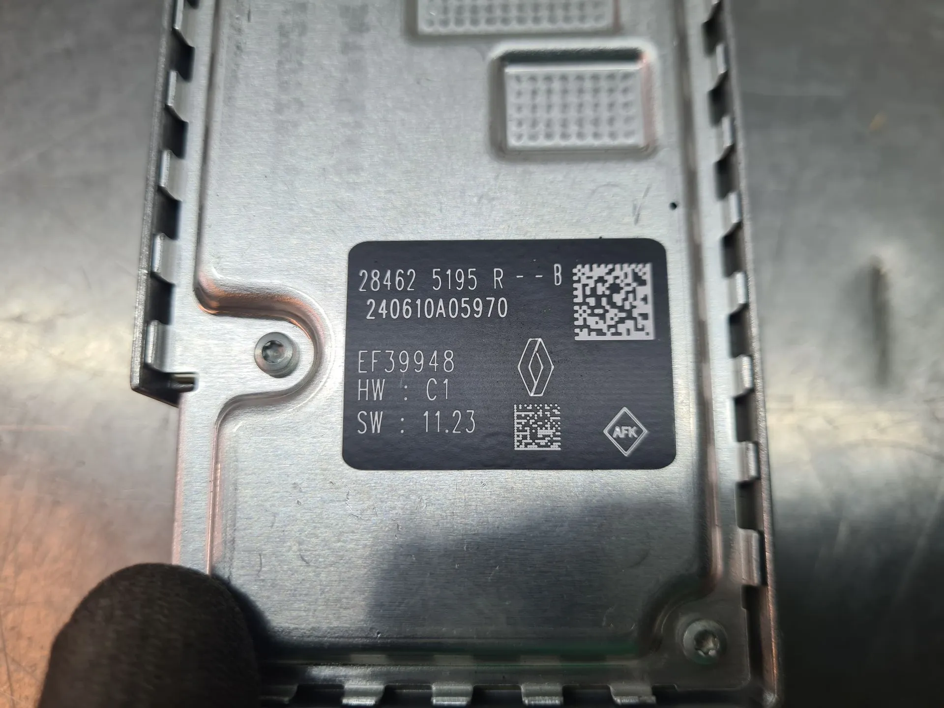 Telecamera frontale/anteriore DACIA Duster III (P1310) Imagem-4