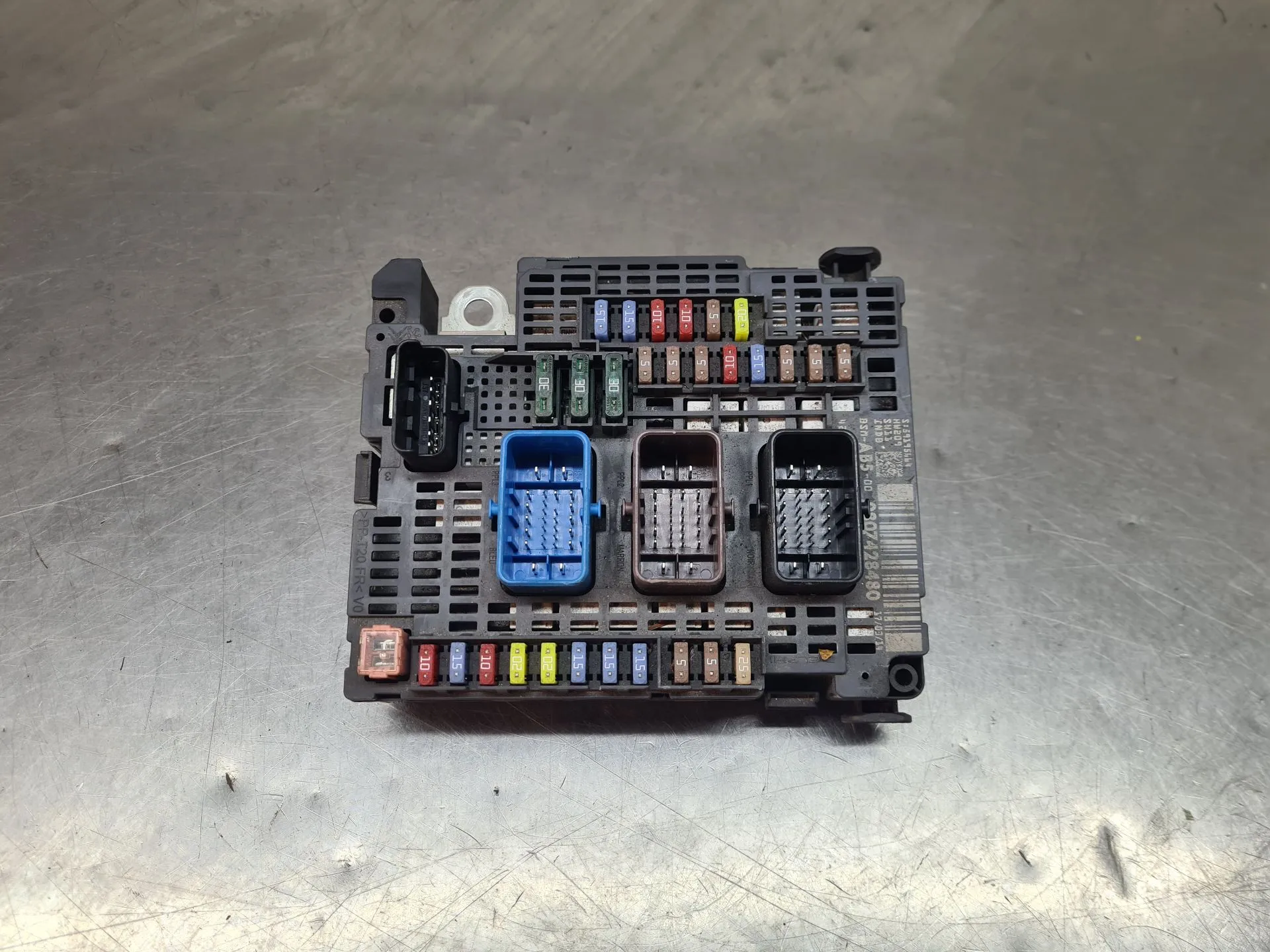 Caja fusibles / SAM / BSI PEUGEOT 508