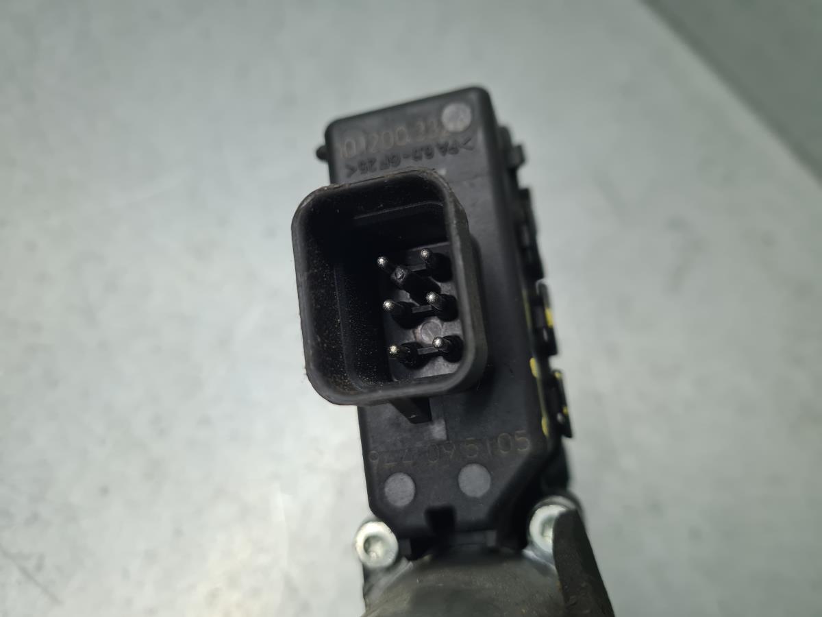 Moteur lève-vitre avant gauche OPEL Astra H Hatchback (L48) Imagem-4